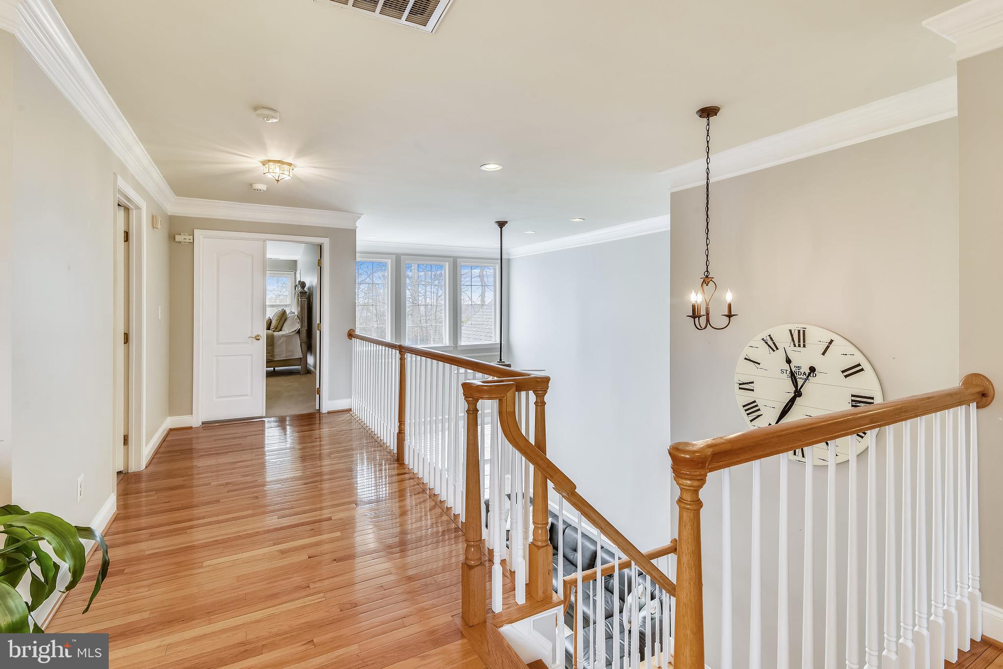 SOUTH RIDING - Residential