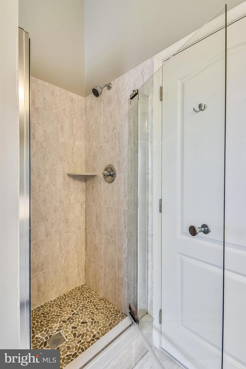 SOUTH RIDING - Residential