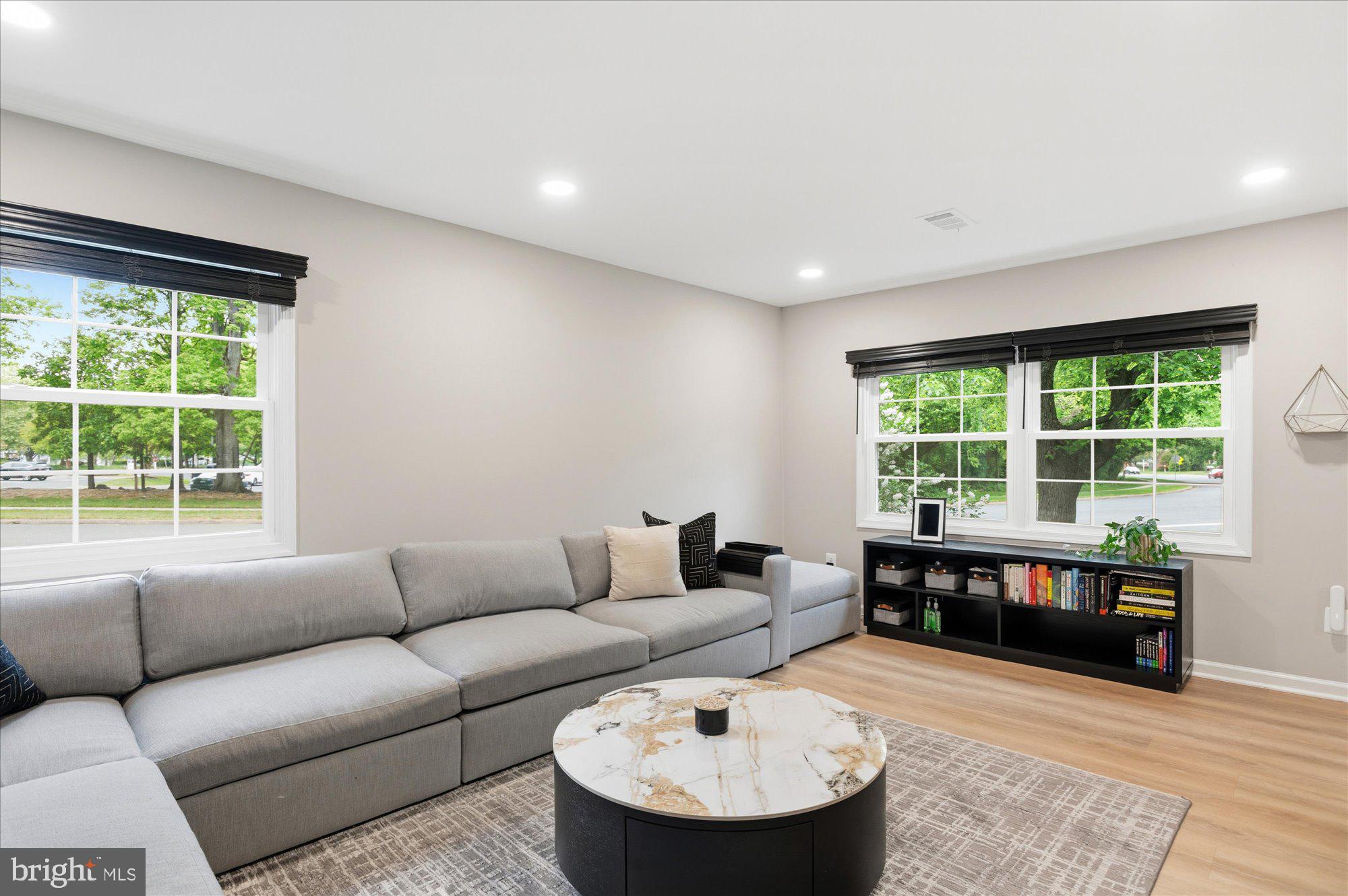 STERLING  PARK - Residential
