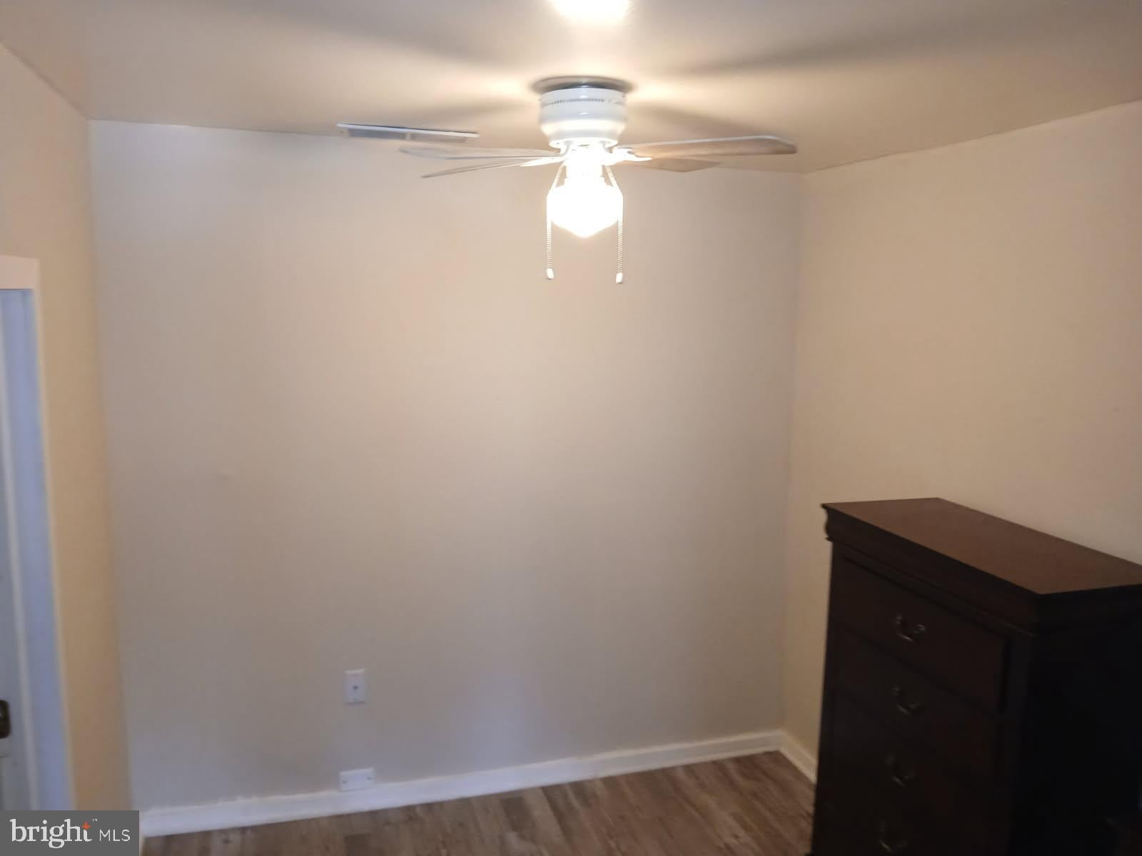 350 LAKEHURST ROAD 6