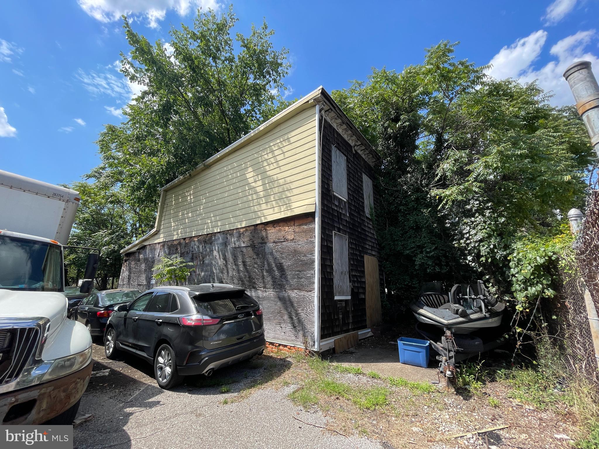 CARROLL-SOUTH HILTON - Residential