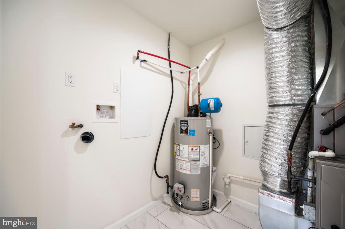 NORRIS SQUARE - Residential