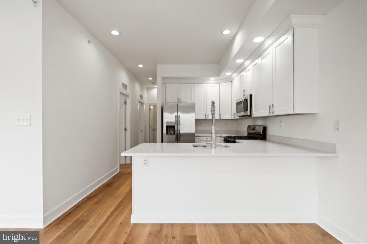 NORRIS SQUARE - Residential