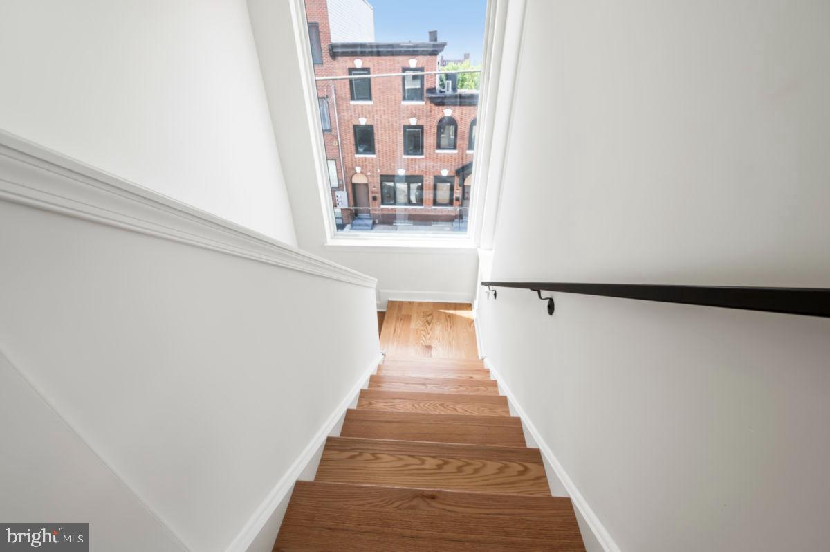 NORRIS SQUARE - Residential