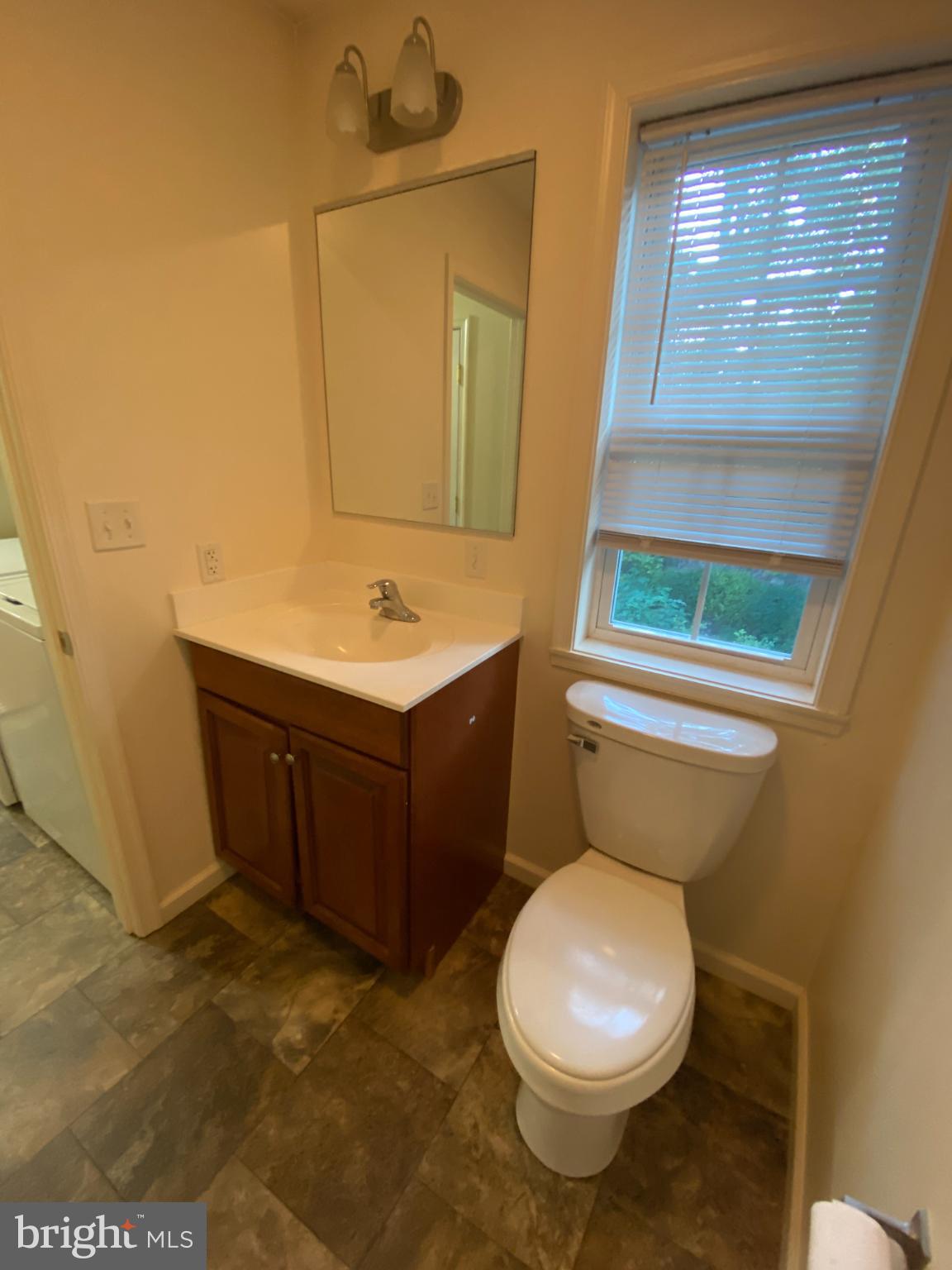 STONY RUN - Residential Lease