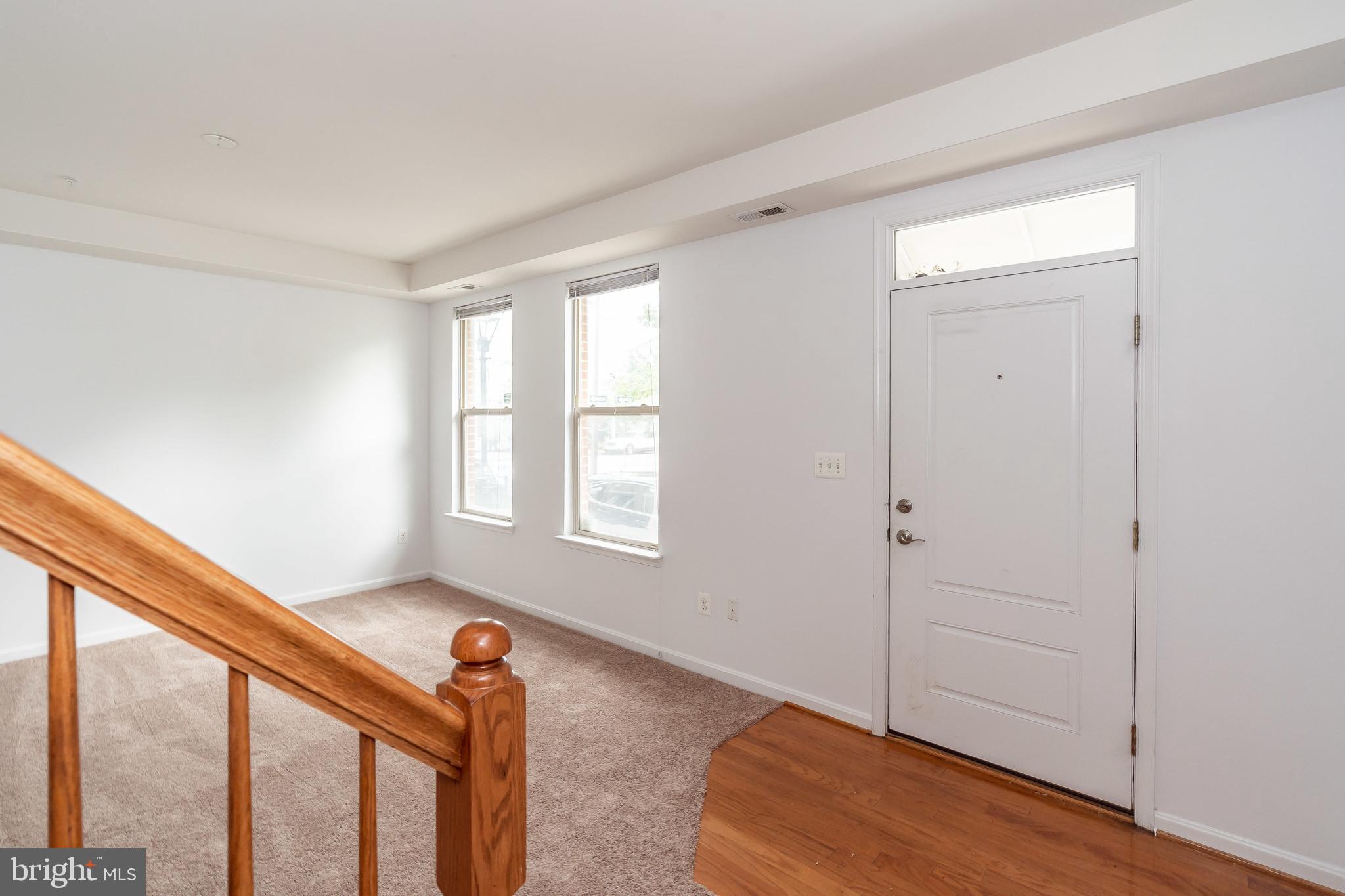 ALBEMARLE SQUARE - Residential Lease