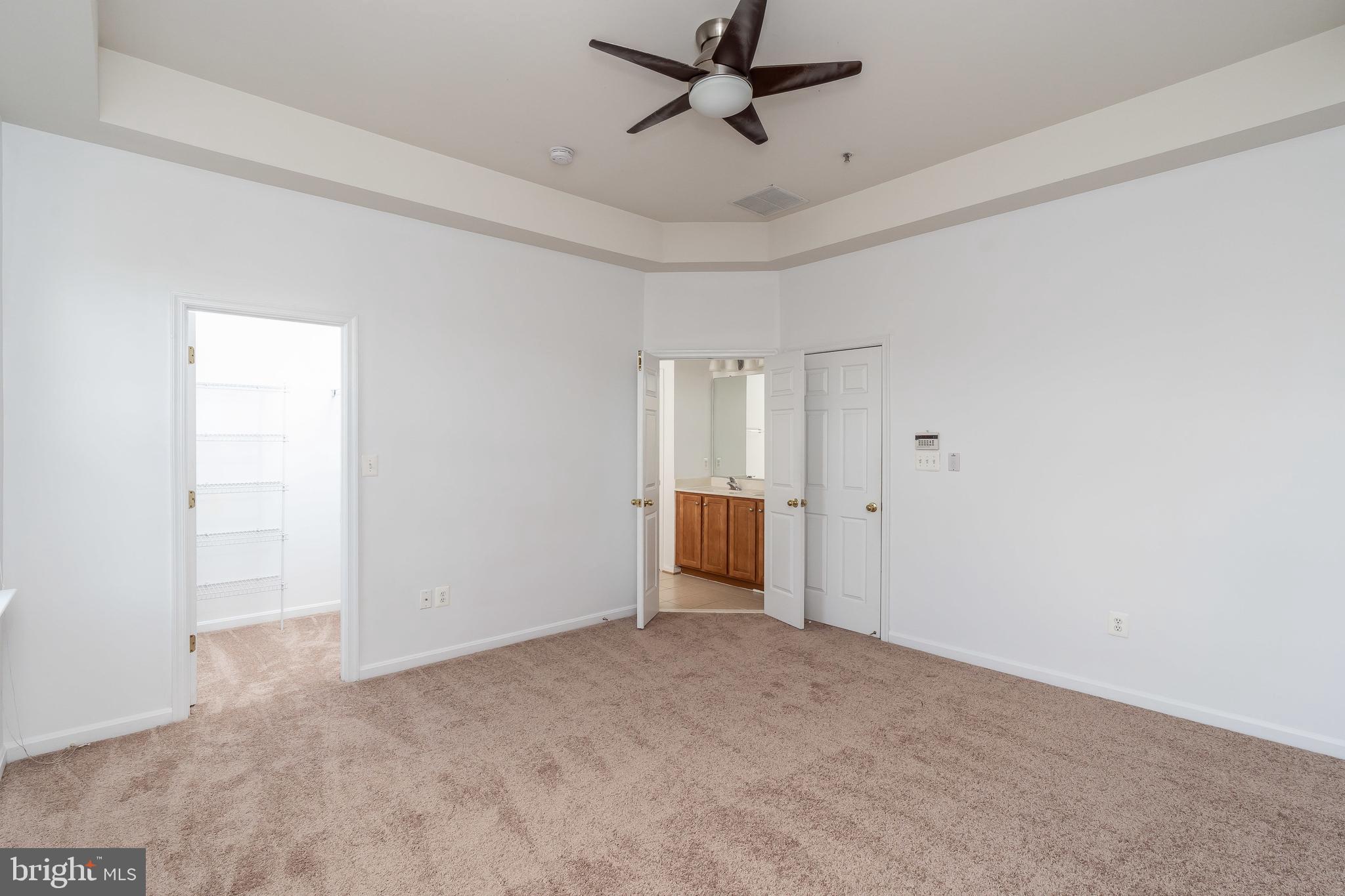 ALBEMARLE SQUARE - Residential Lease