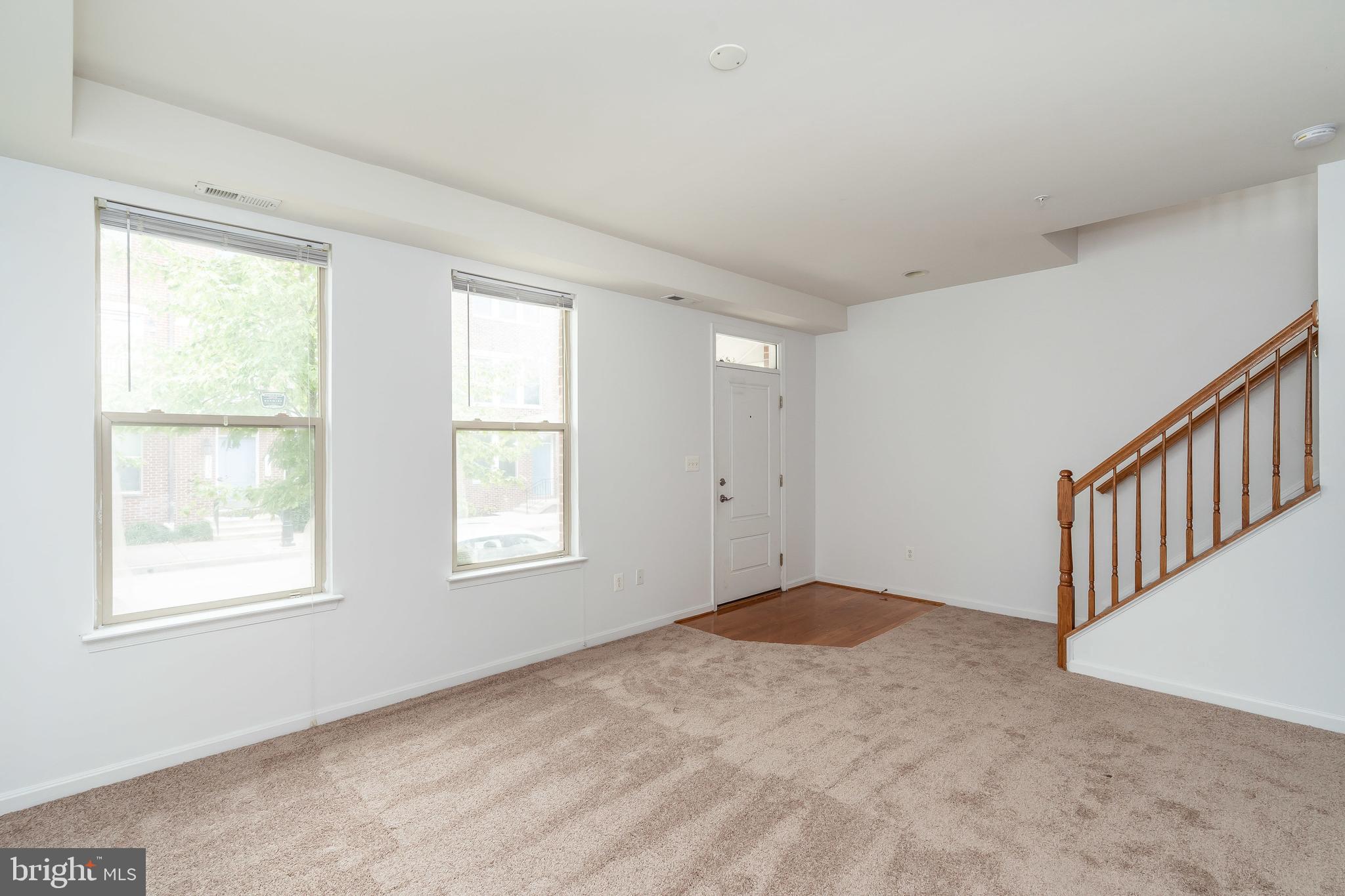 ALBEMARLE SQUARE - Residential Lease