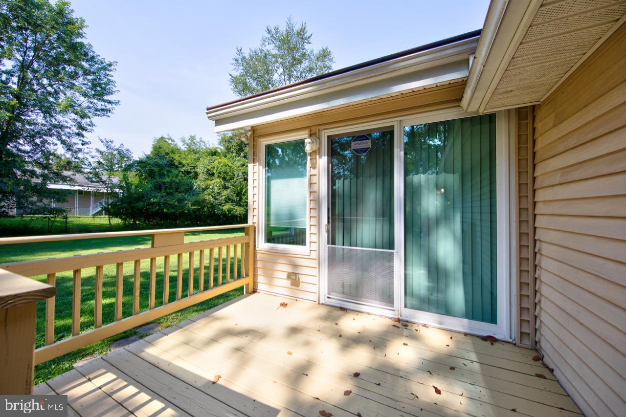 WINDSOR  MILL - Residential