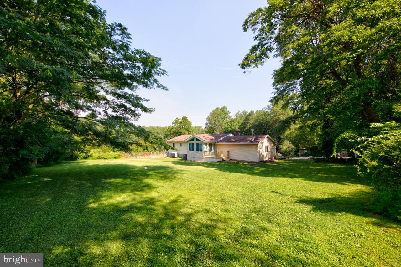 WINDSOR  MILL - Residential