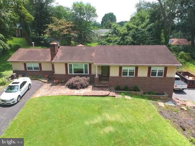 WINDSOR  MILL - Residential