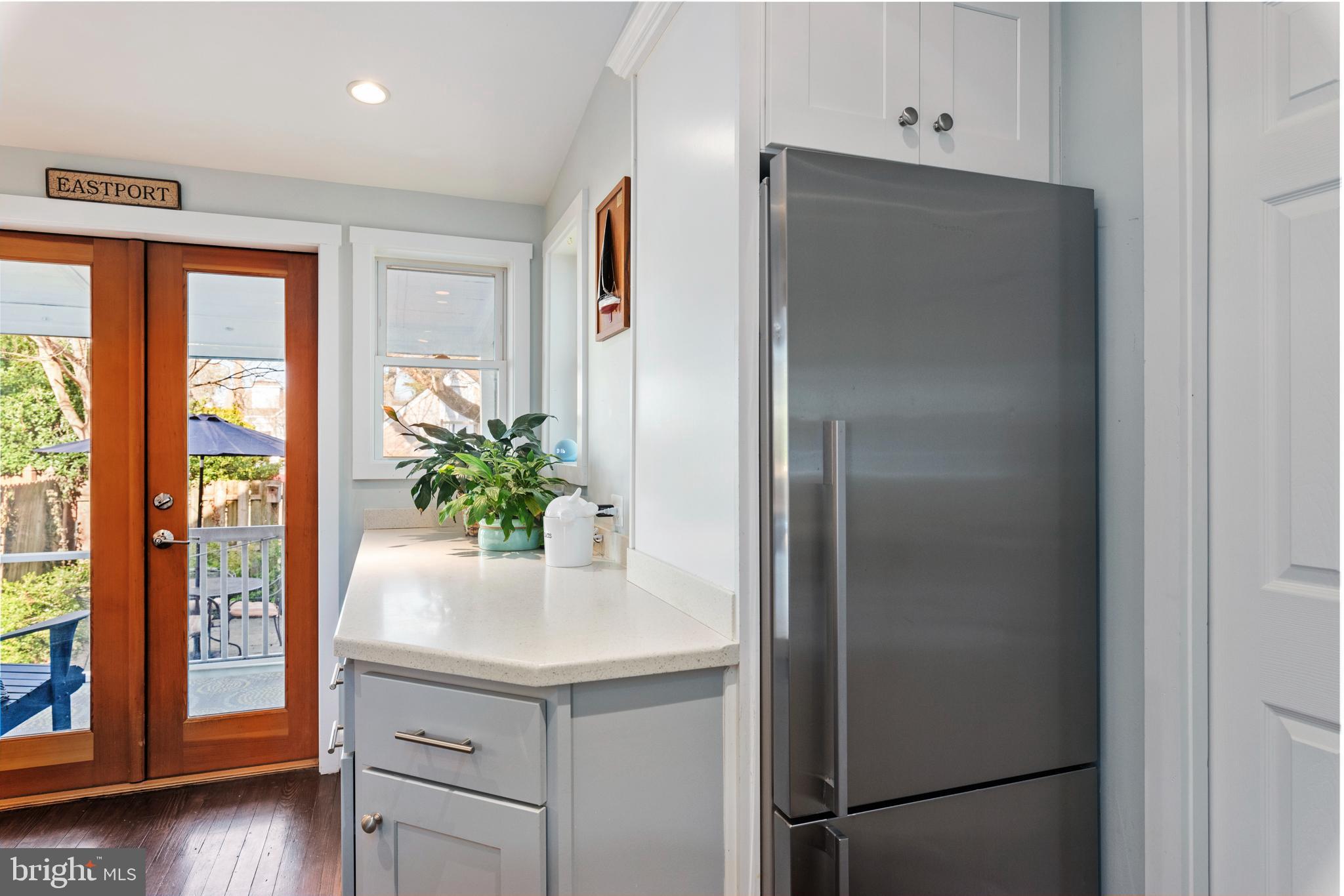 EASTPORT - Residential