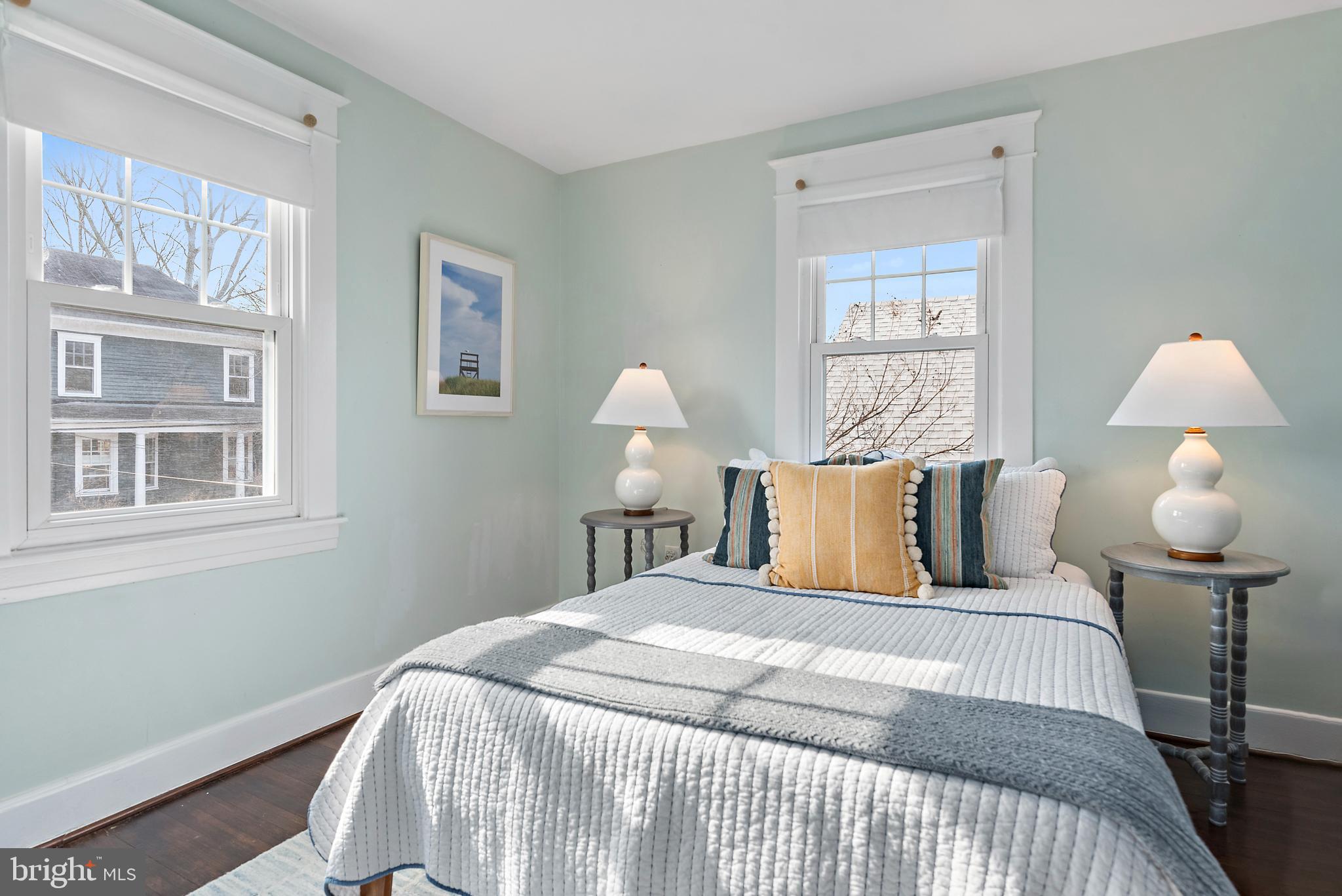 EASTPORT - Residential