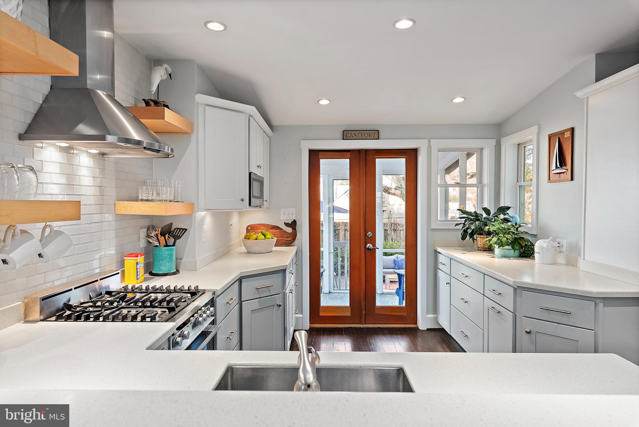 EASTPORT - Residential