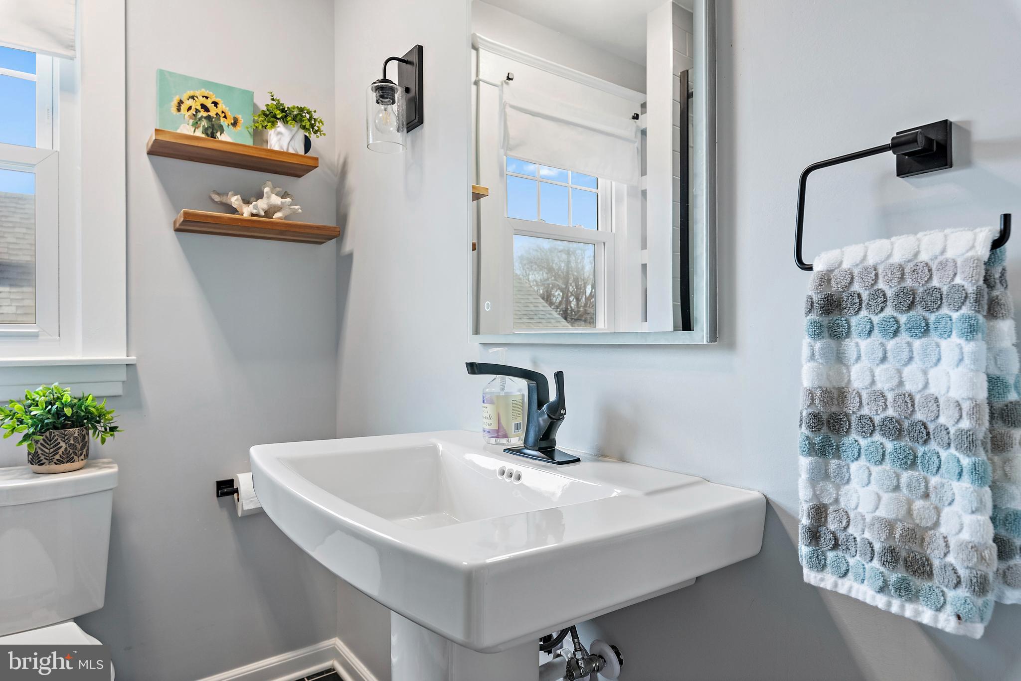 EASTPORT - Residential