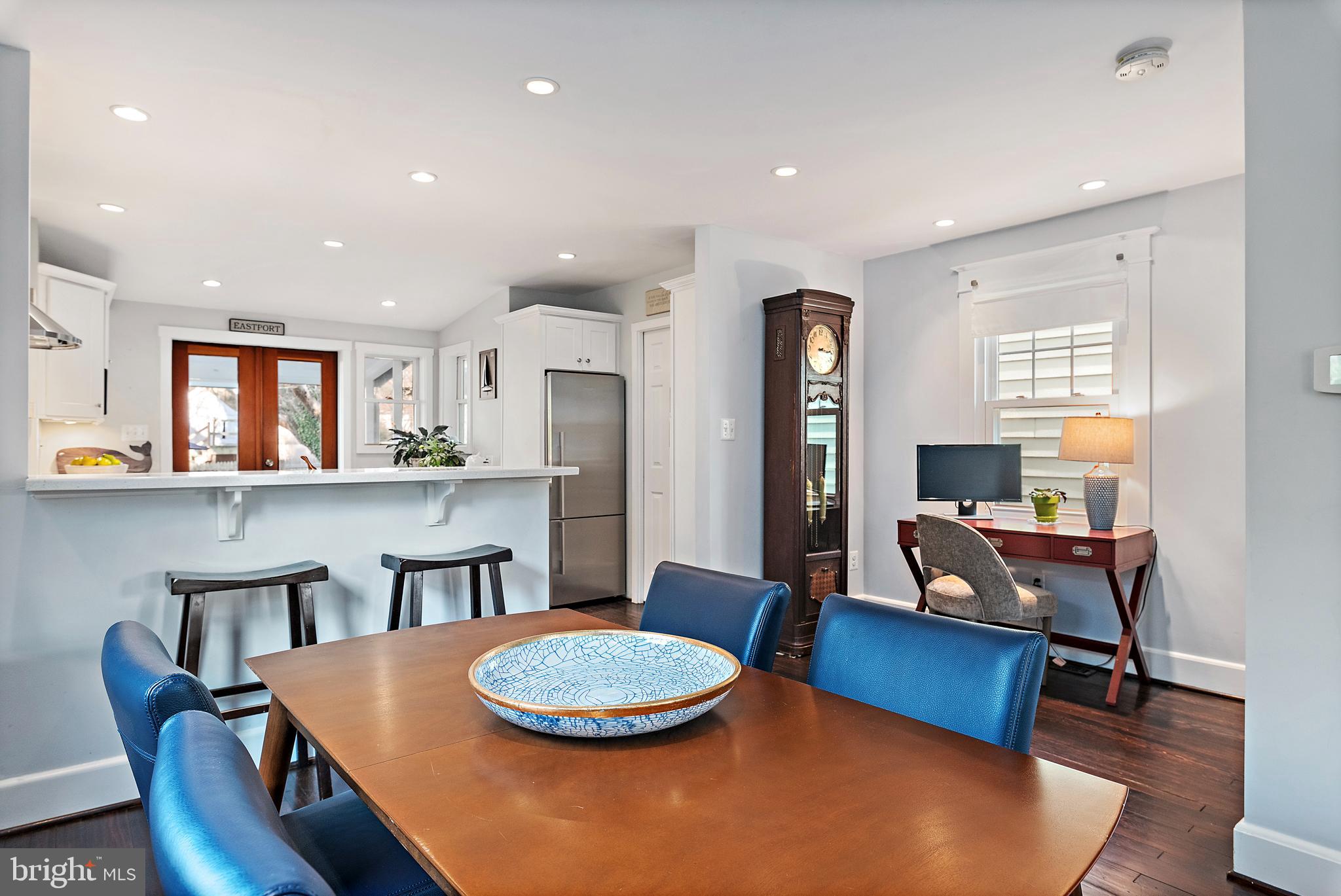 EASTPORT - Residential