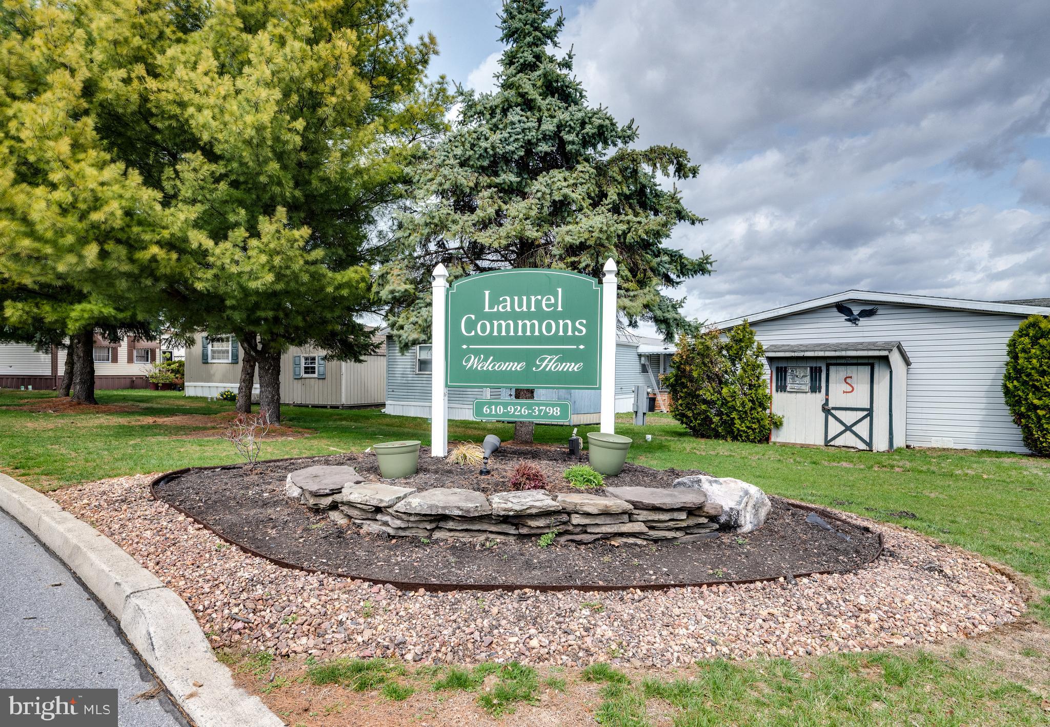 LAUREL COMMONS - Residential