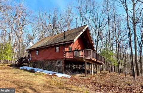 4605 CRITTON OWL HOLLOW ROAD PAW PAW WV 25434