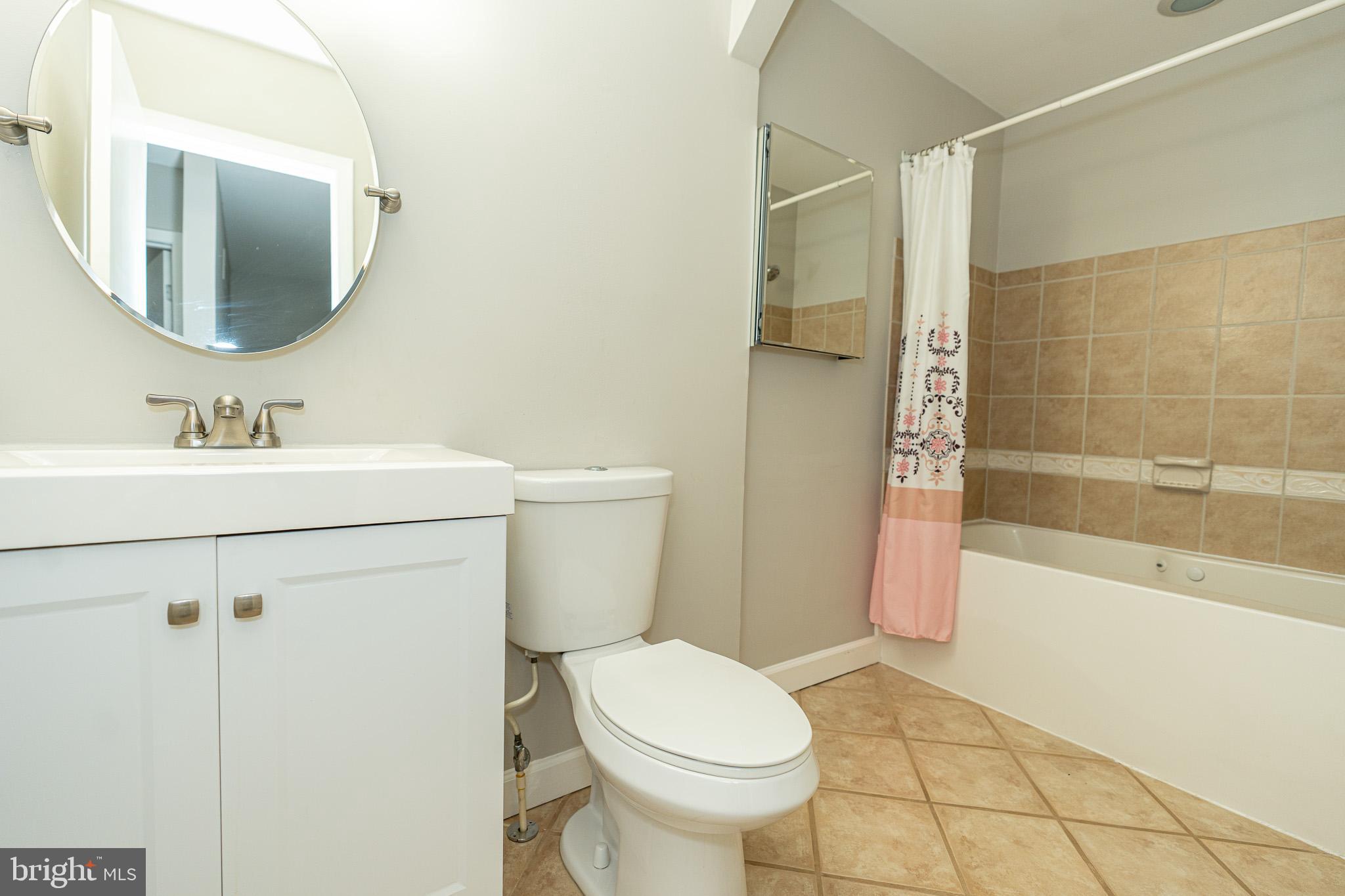 WOODSDALE - Residential