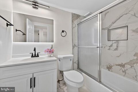 18611 WALKERS CHOICE ROAD 18611 GAITHERSBURG MD 20886