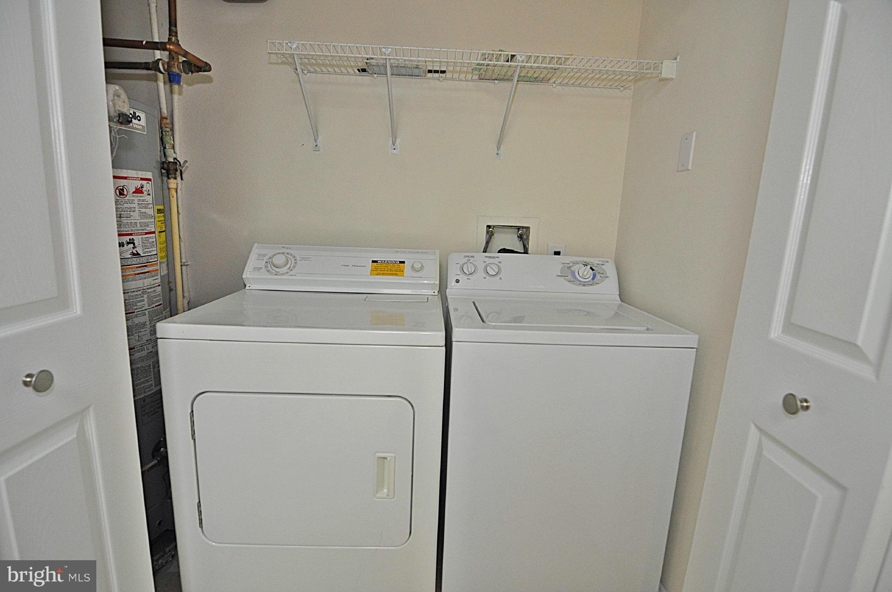 GATES OF FAIR LAKES - Residential Lease