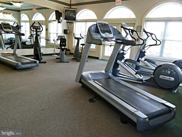 GATES OF FAIR LAKES - Residential Lease