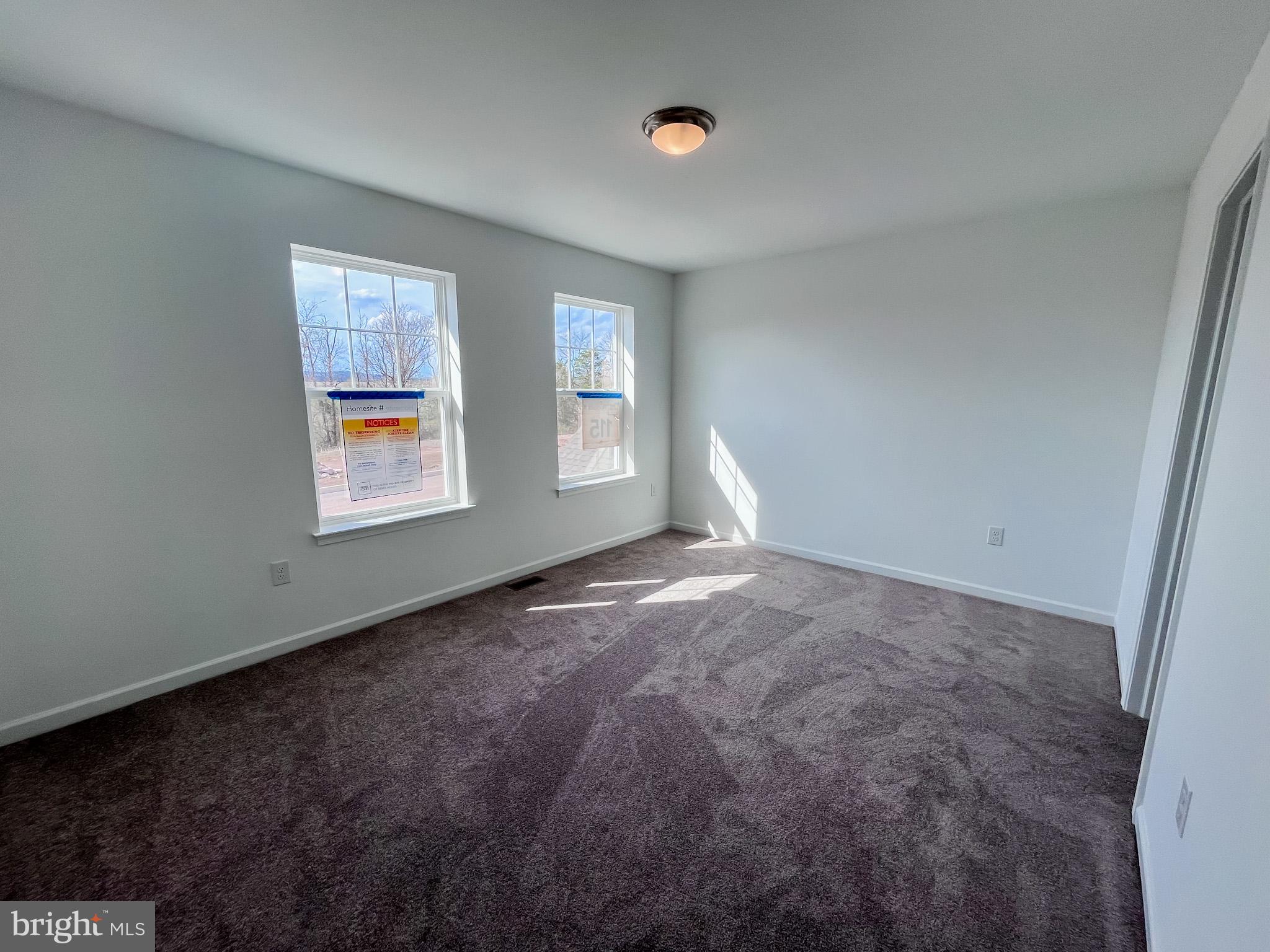 STONE MILL ESTATES - Residential