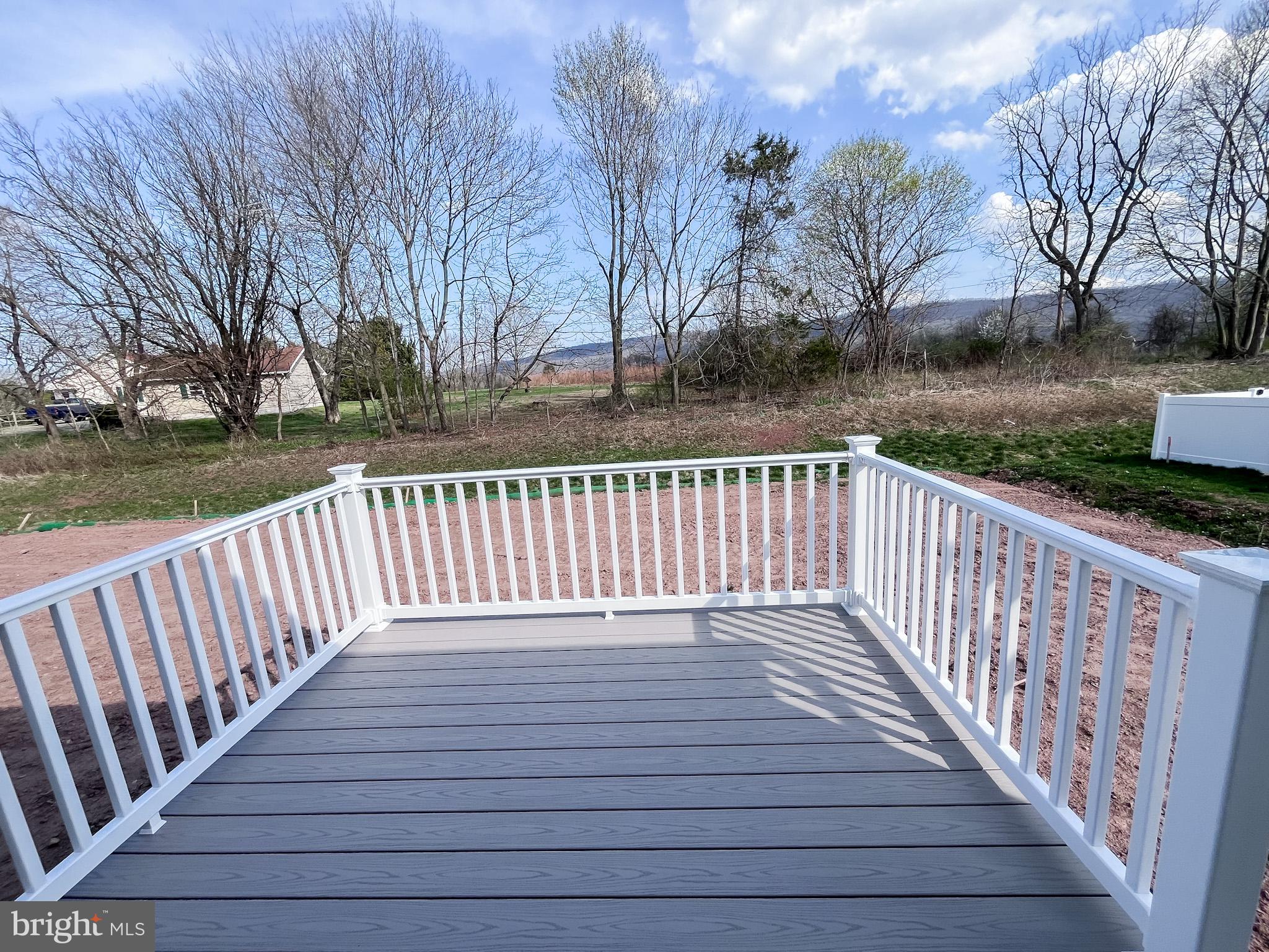 STONE MILL ESTATES - Residential