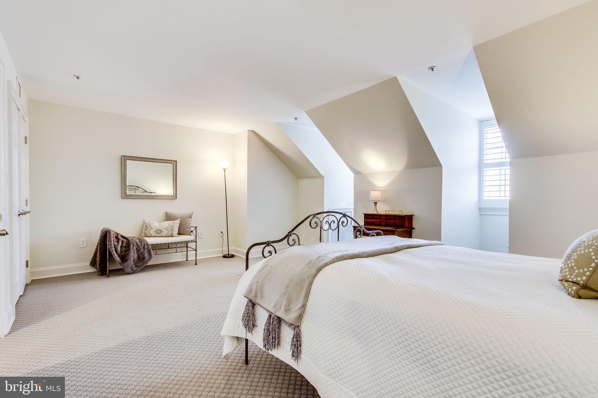 HARBORSIDE - Residential