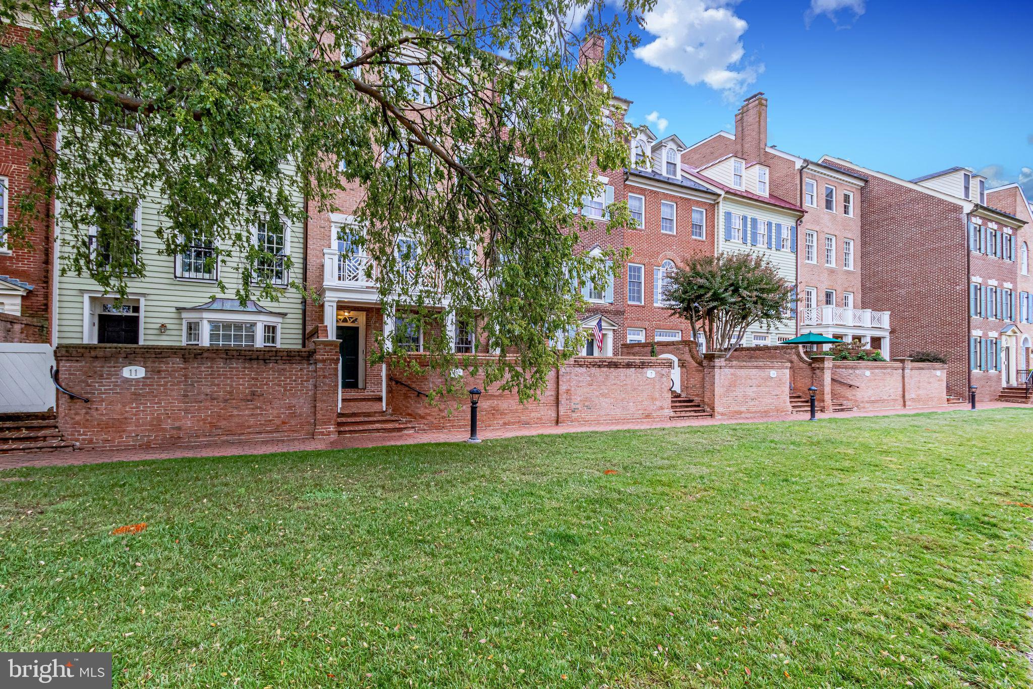 HARBORSIDE - Residential