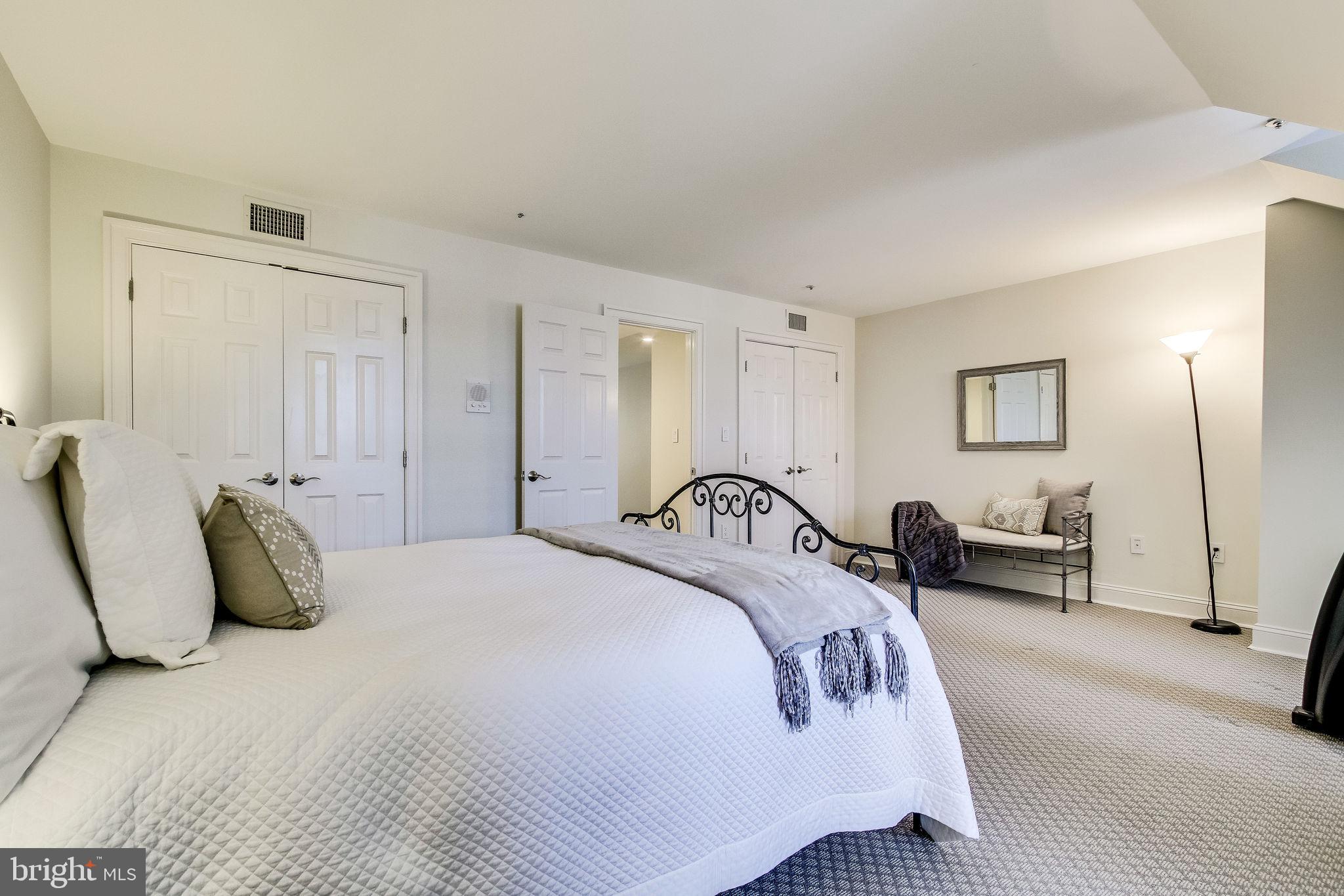 HARBORSIDE - Residential