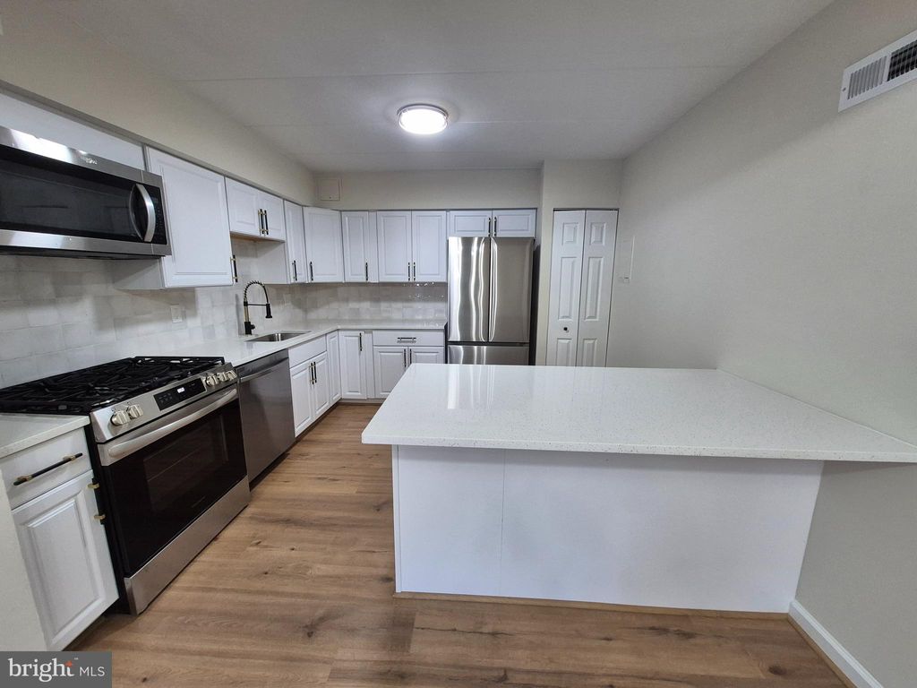 Photo of 10774 Green Mountain Circle #21-4, COLUMBIA, MD 21044 (MLS # MDHW2060318)
