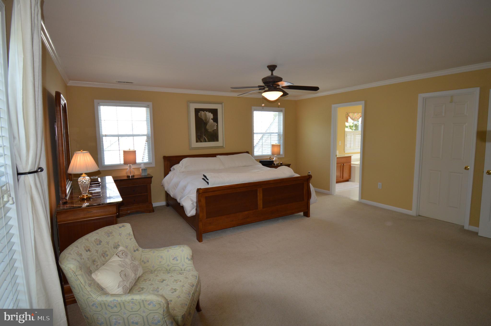 ROBINSON PLACE - Residential