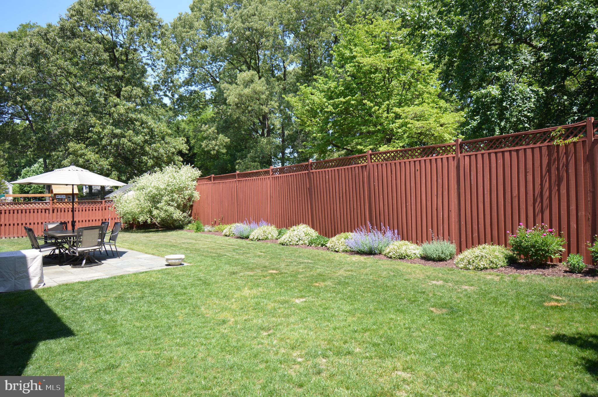 ROBINSON PLACE - Residential