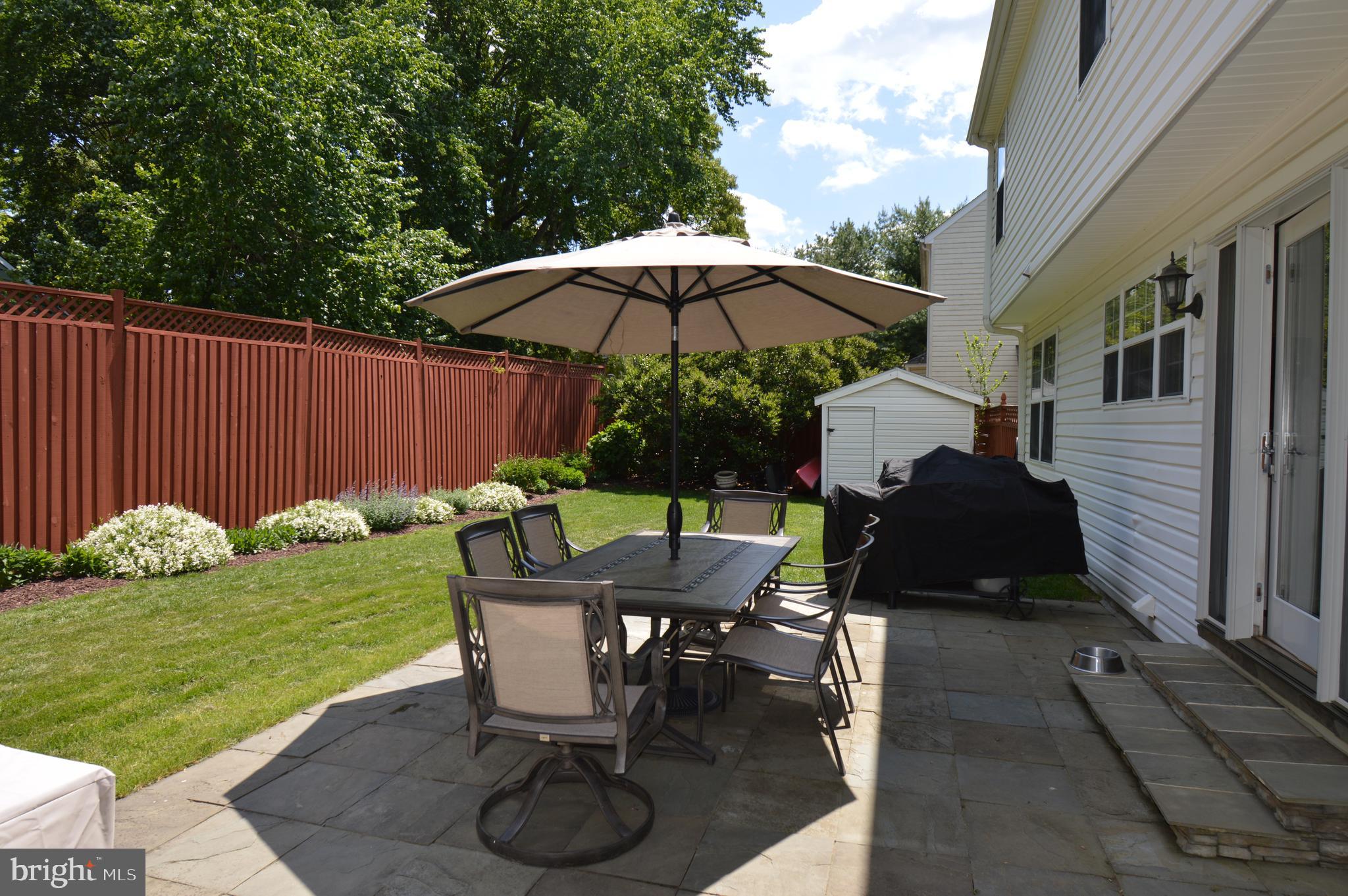 ROBINSON PLACE - Residential