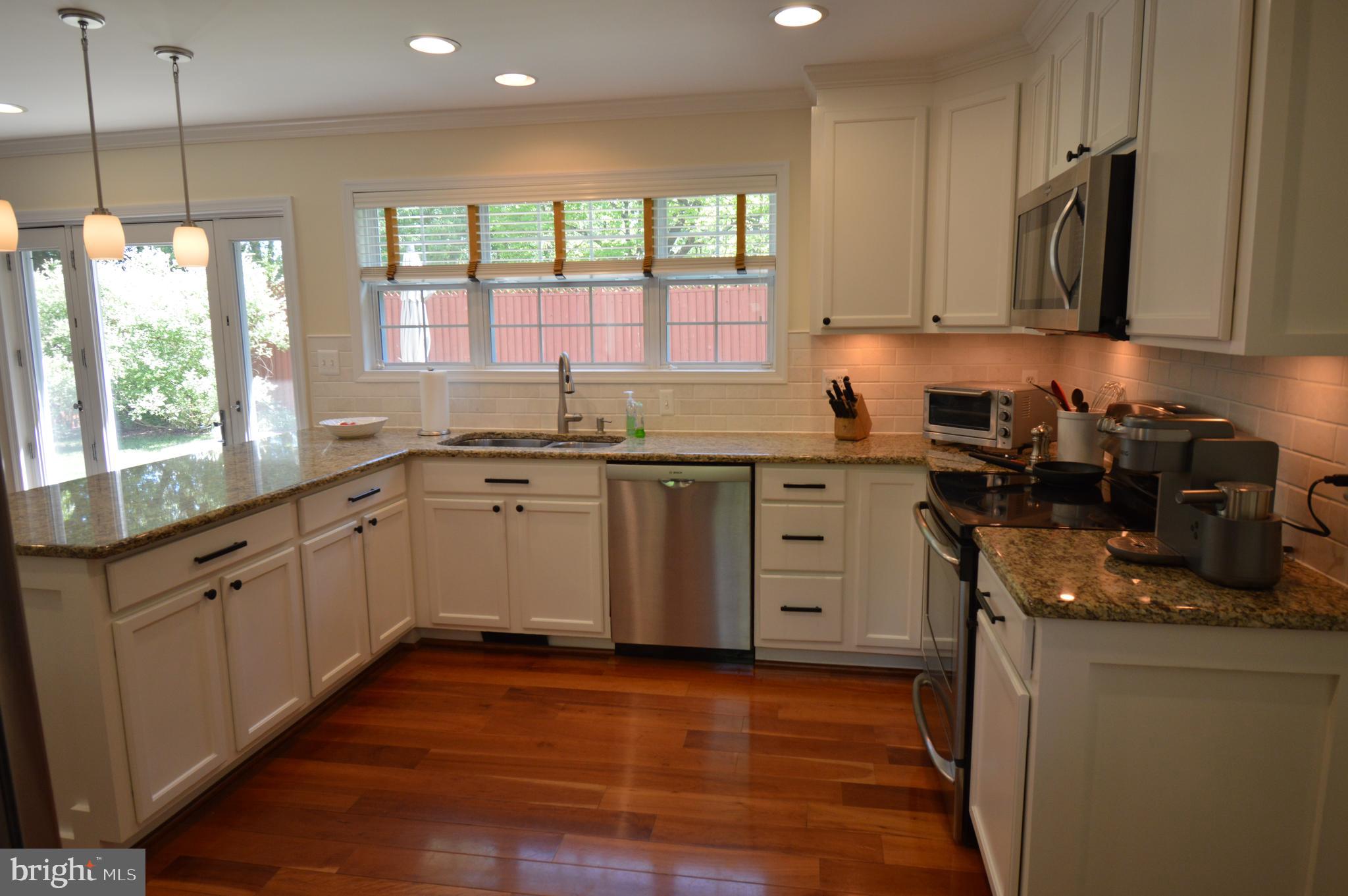 ROBINSON PLACE - Residential