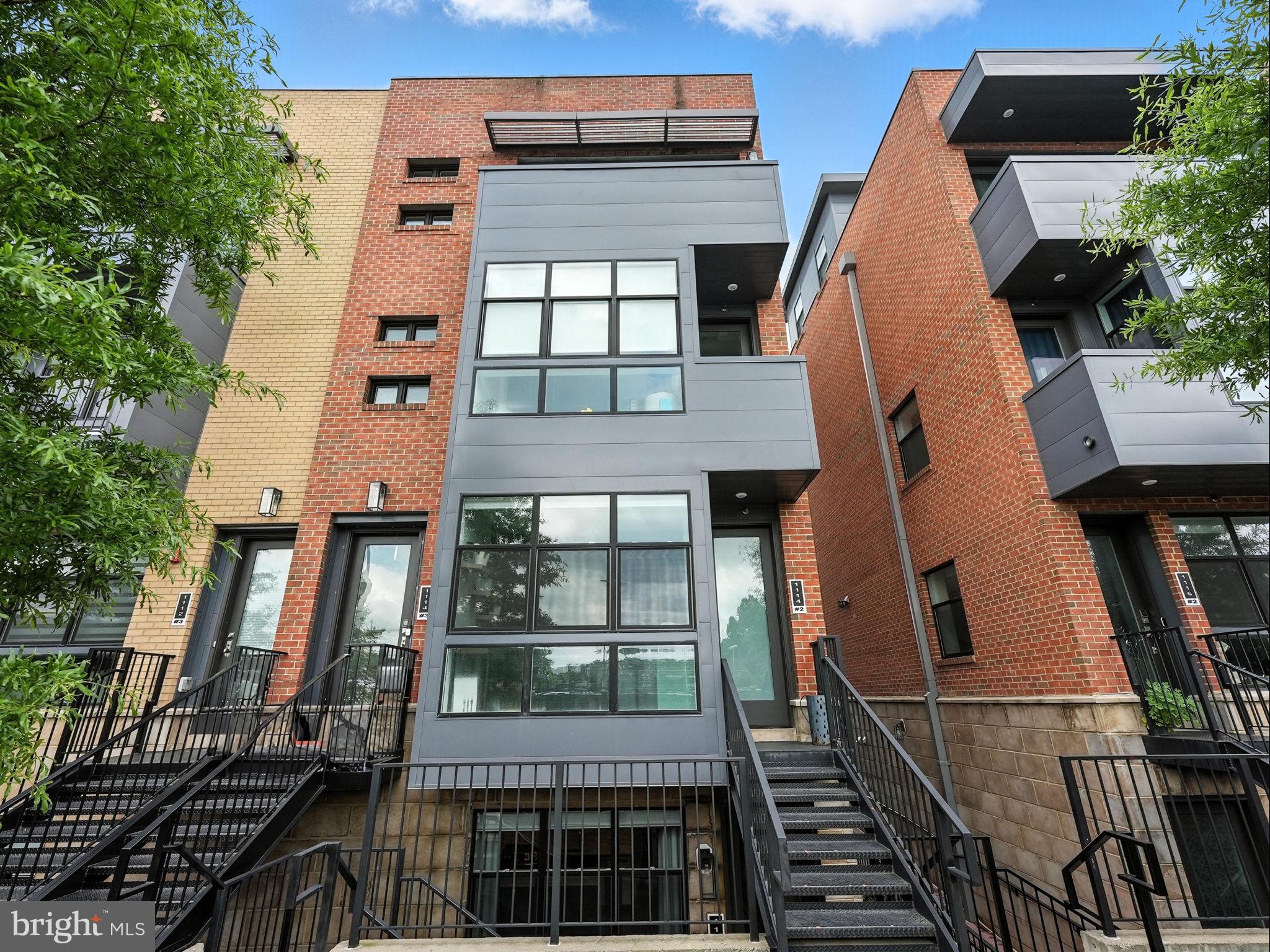 1114 SOUTH HIGHLAND 1