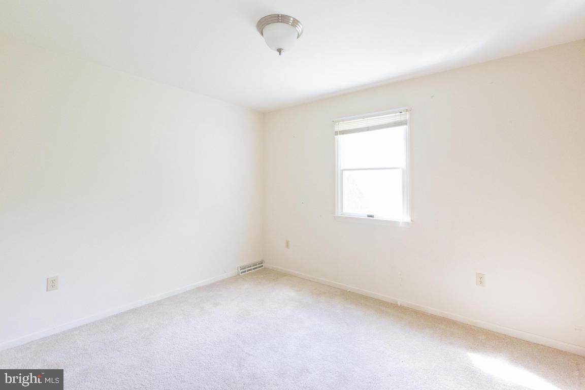 DENVER HEIGHTS - Residential