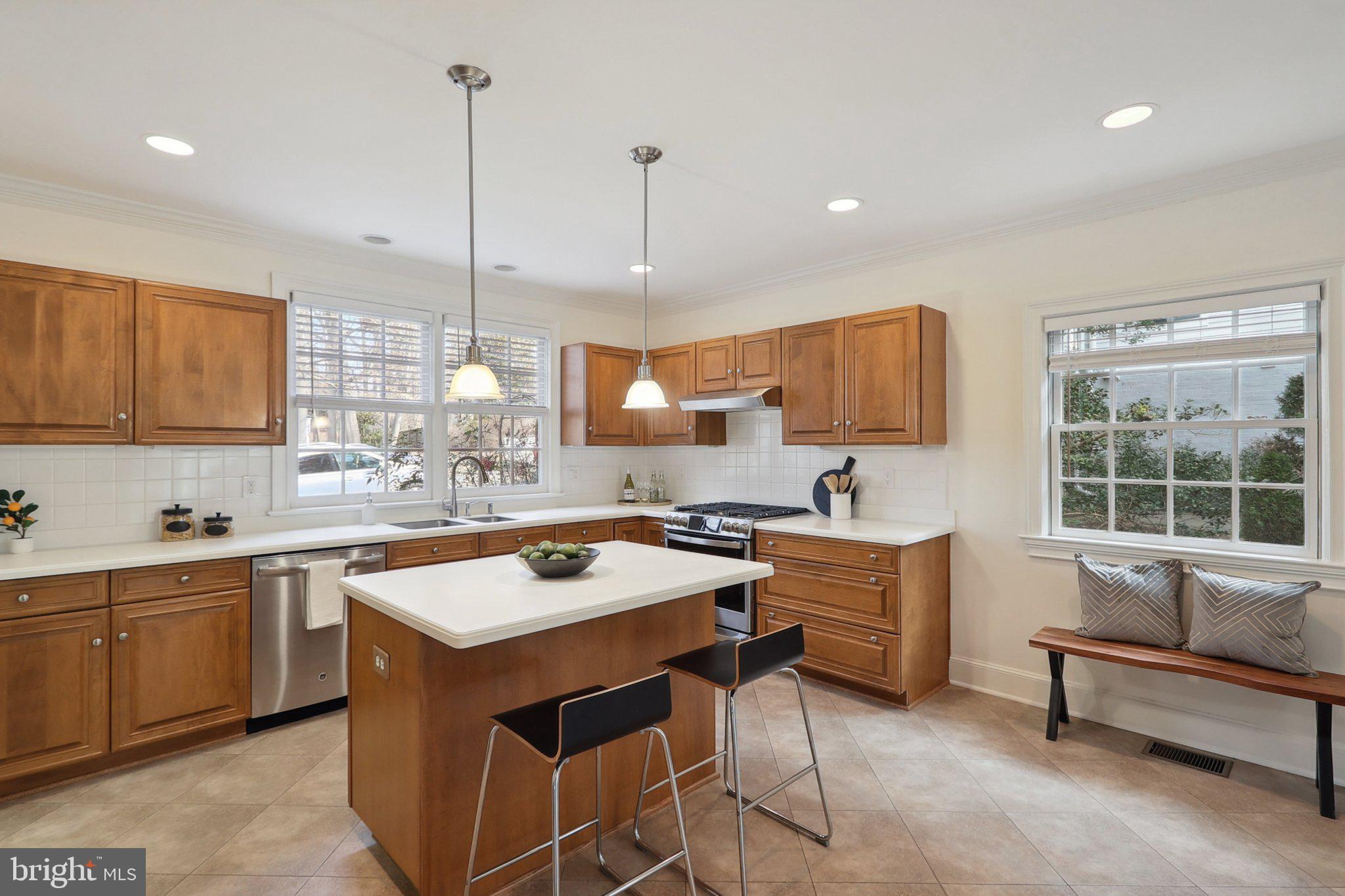 BELLEVUE FOREST - Residential