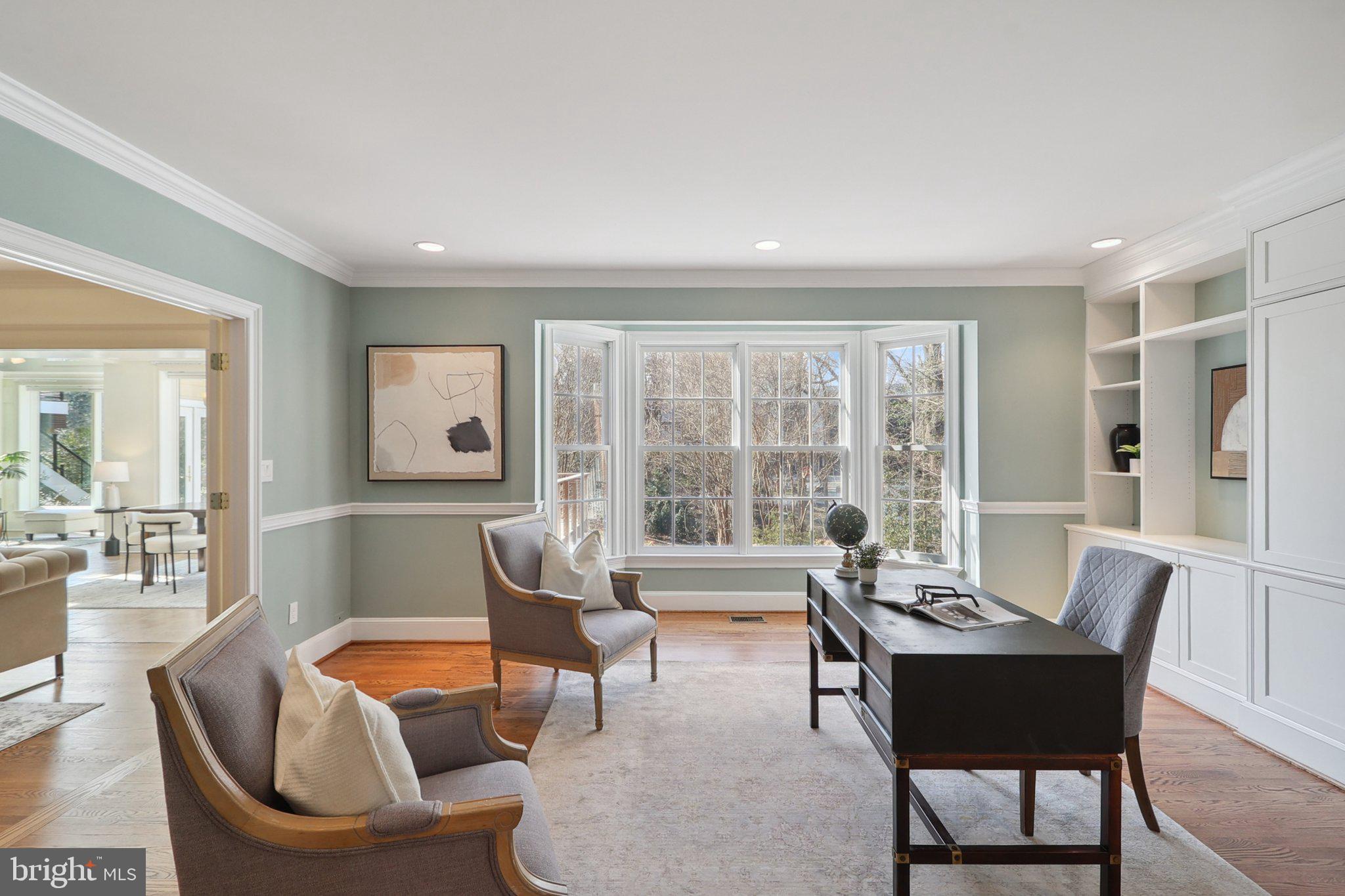 BELLEVUE FOREST - Residential