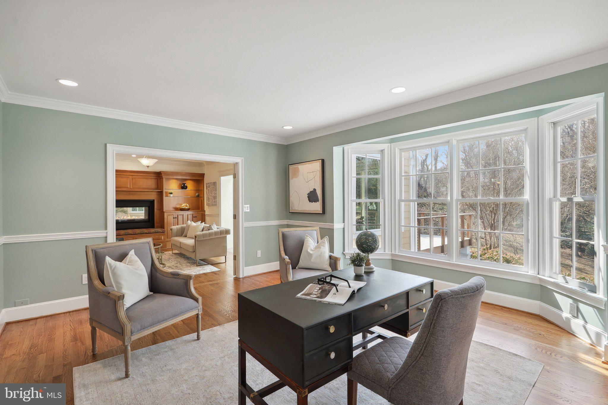 BELLEVUE FOREST - Residential