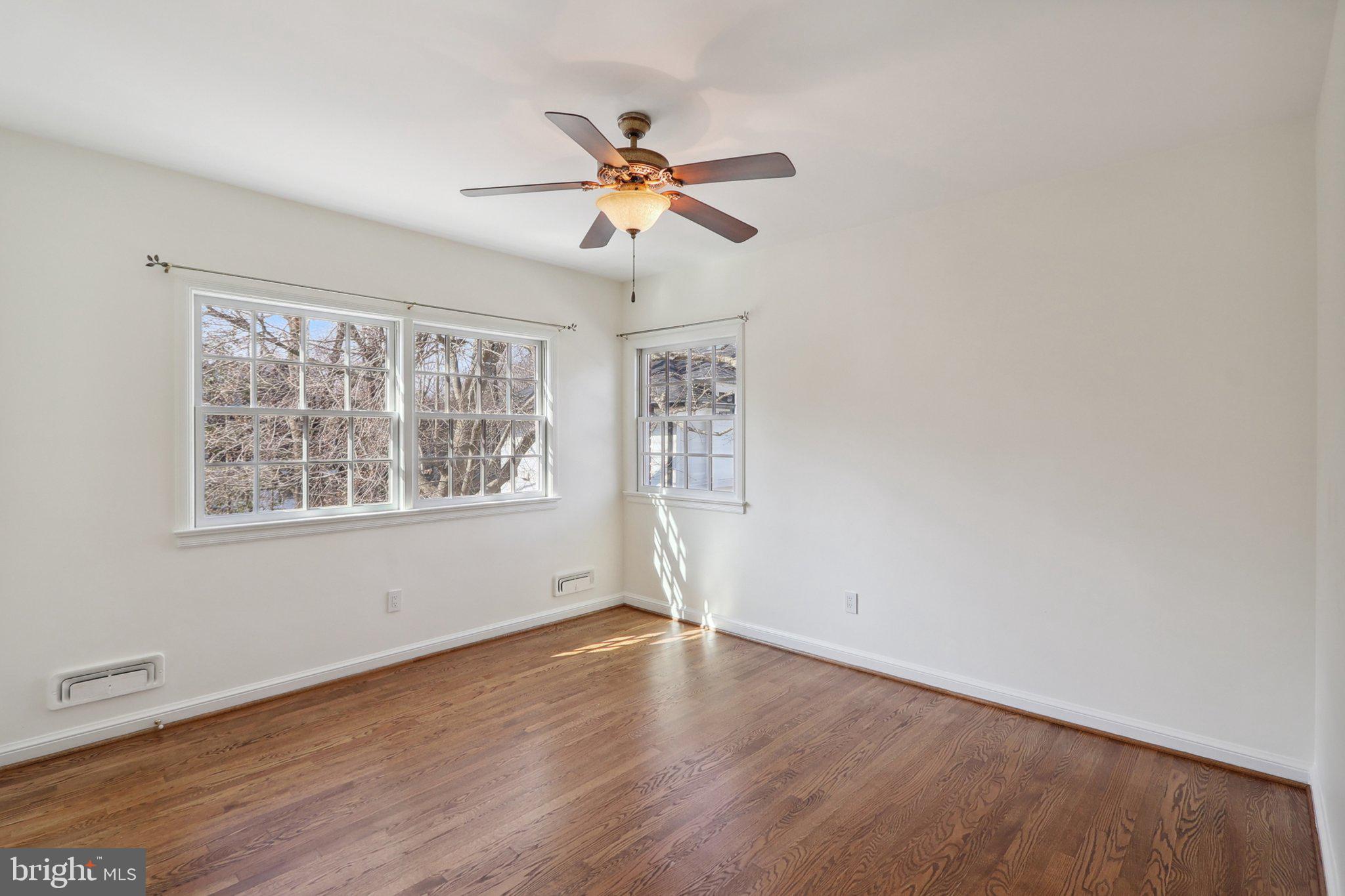 BELLEVUE FOREST - Residential