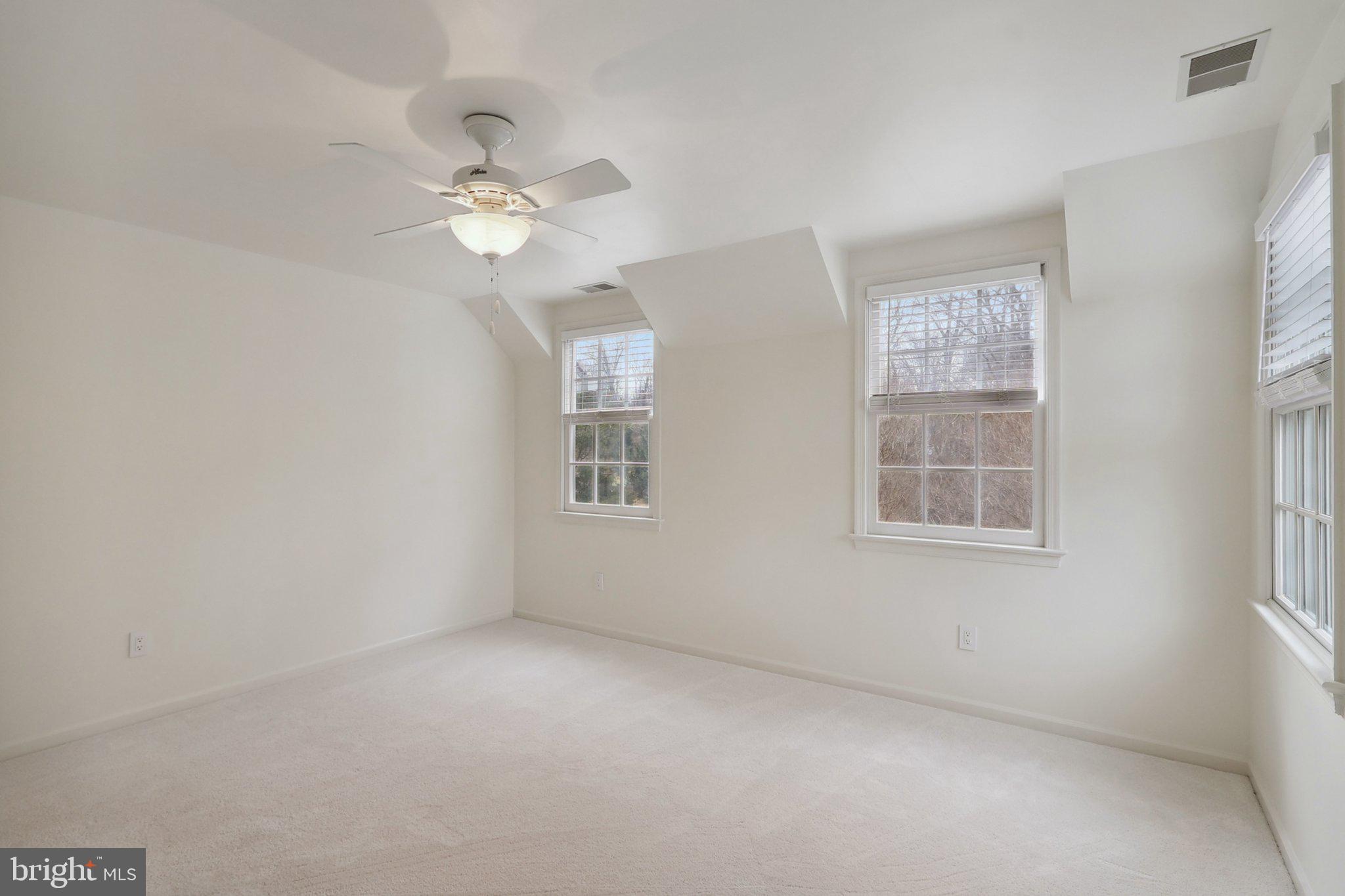 BELLEVUE FOREST - Residential