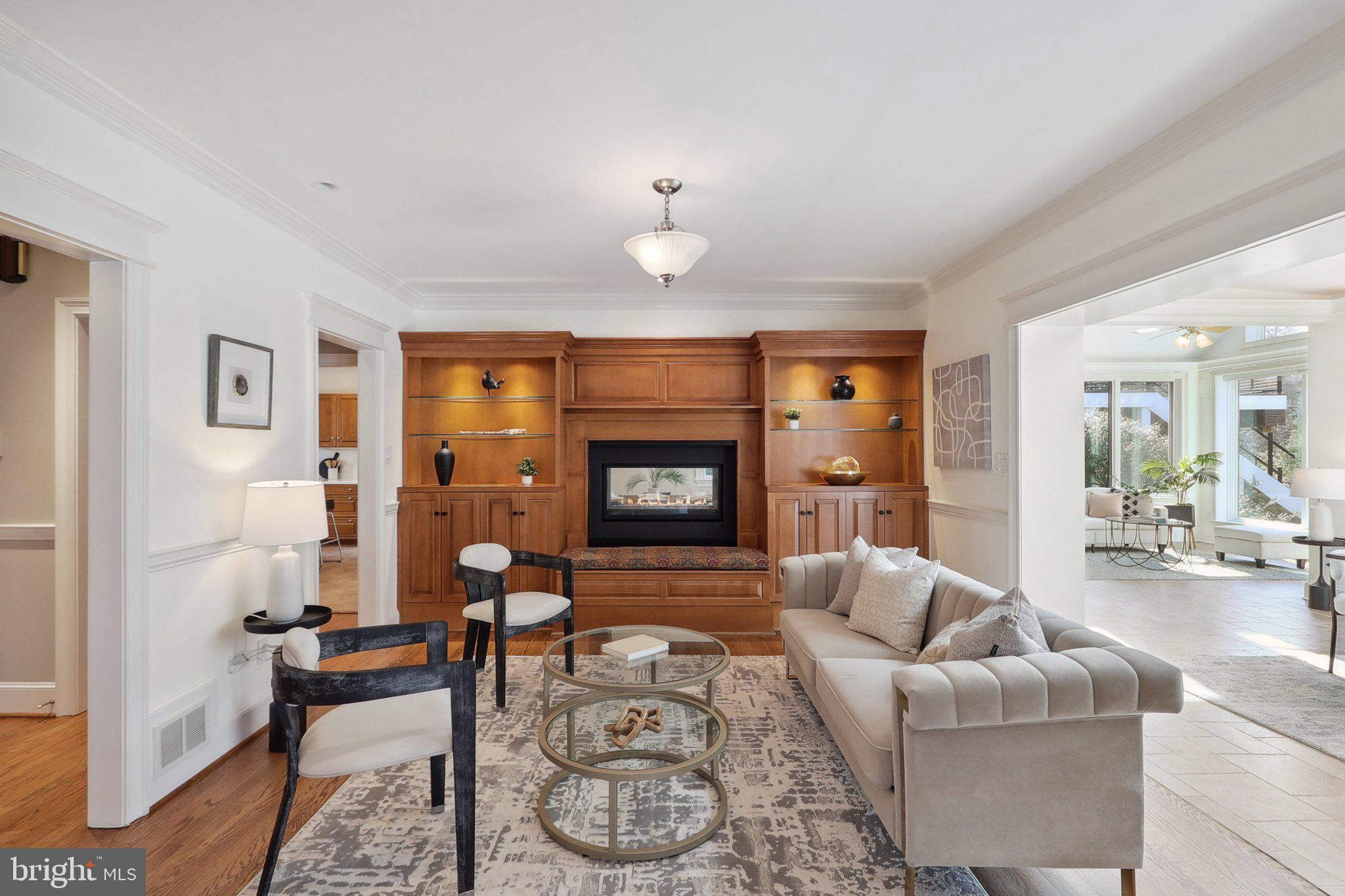 BELLEVUE FOREST - Residential