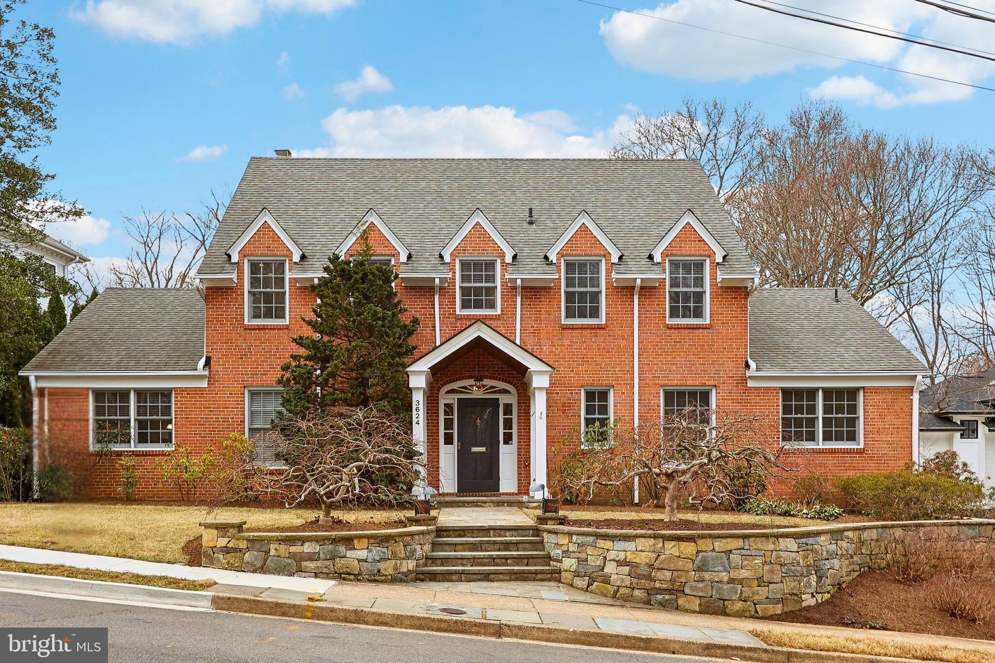 BELLEVUE FOREST - Residential