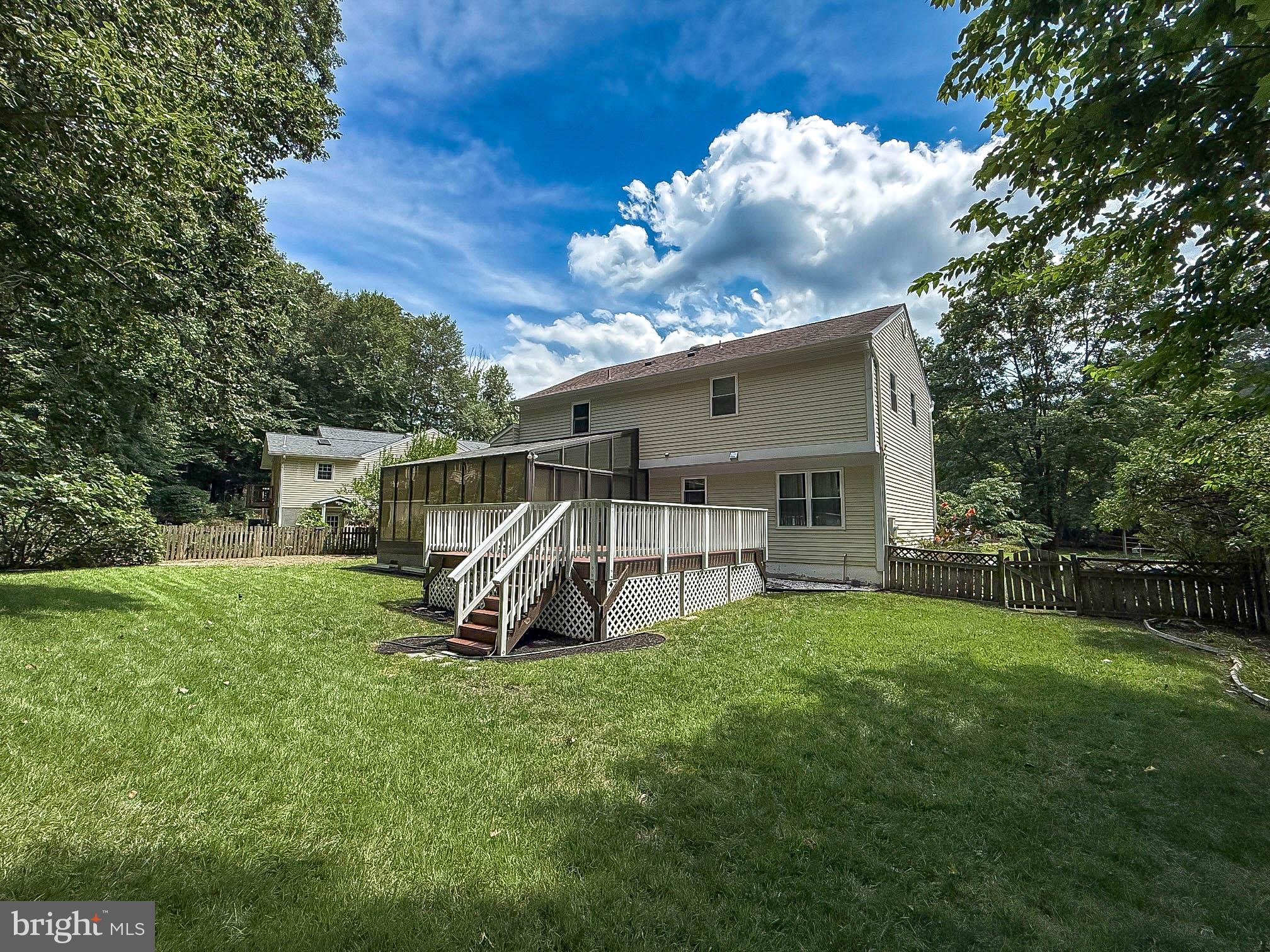 9120 BEACHWAY LANE