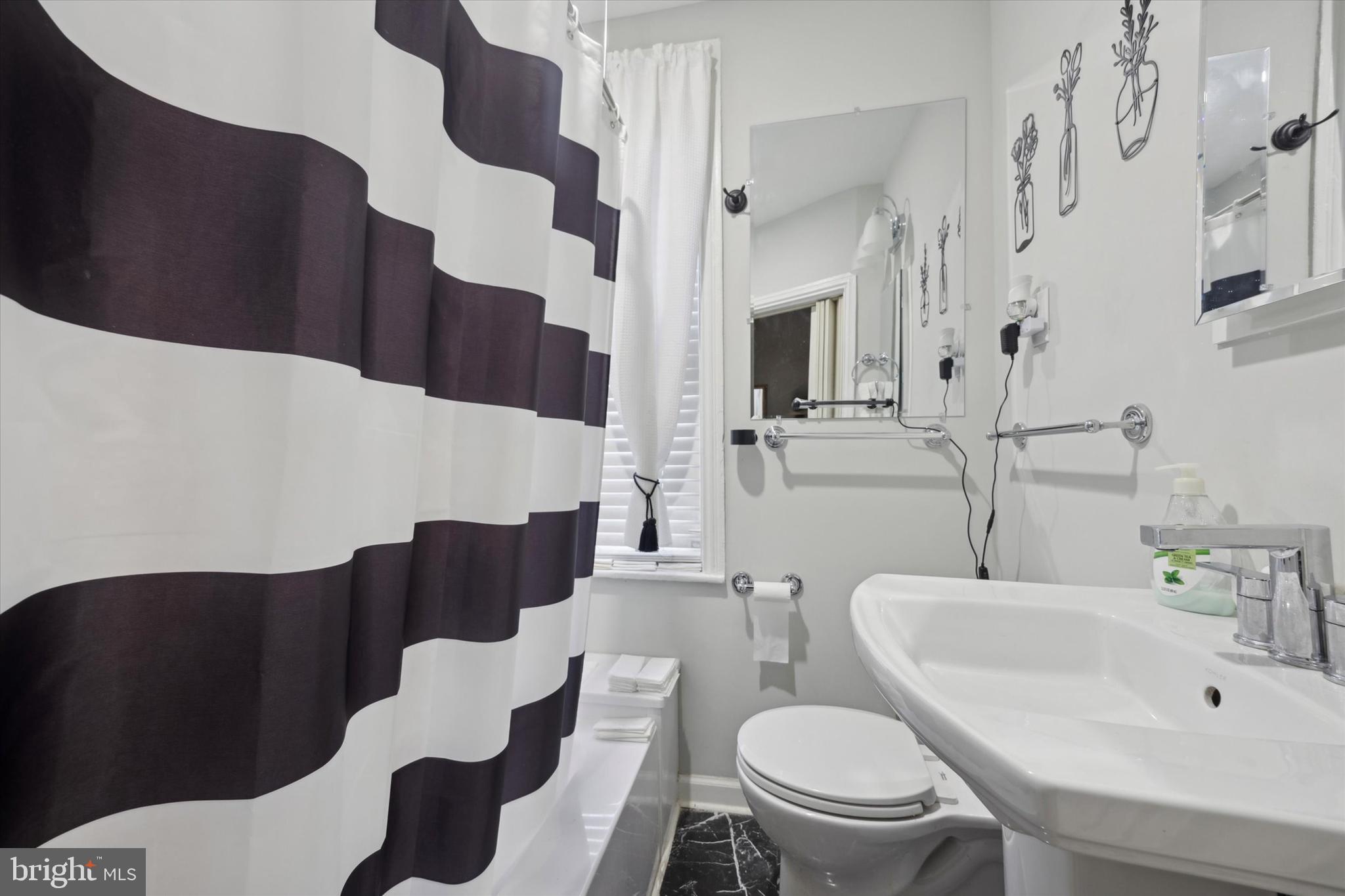 TEMPLE UNIVERSITY - Residential