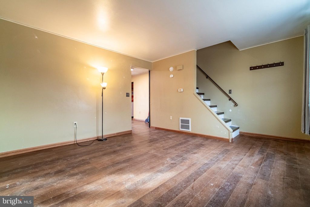 Photo of 1640 Blue Jay Drive, DOVER, PA 17315 (MLS # PAYK2095506)