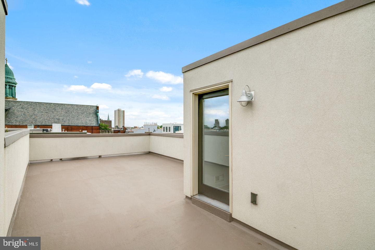 BELLA VISTA - Residential