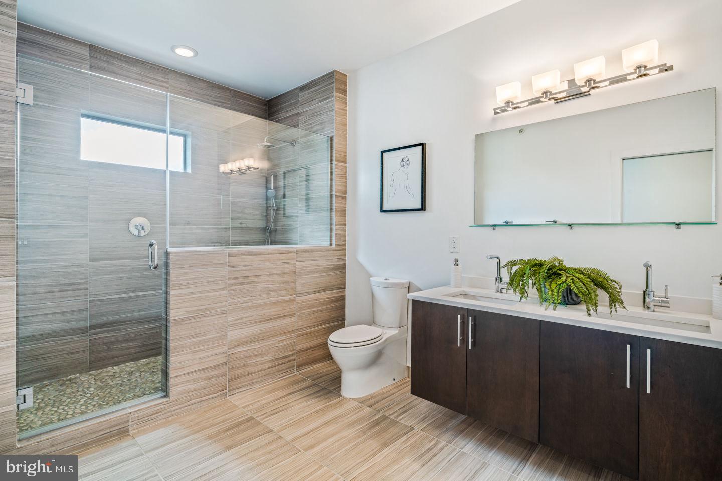 BELLA VISTA - Residential